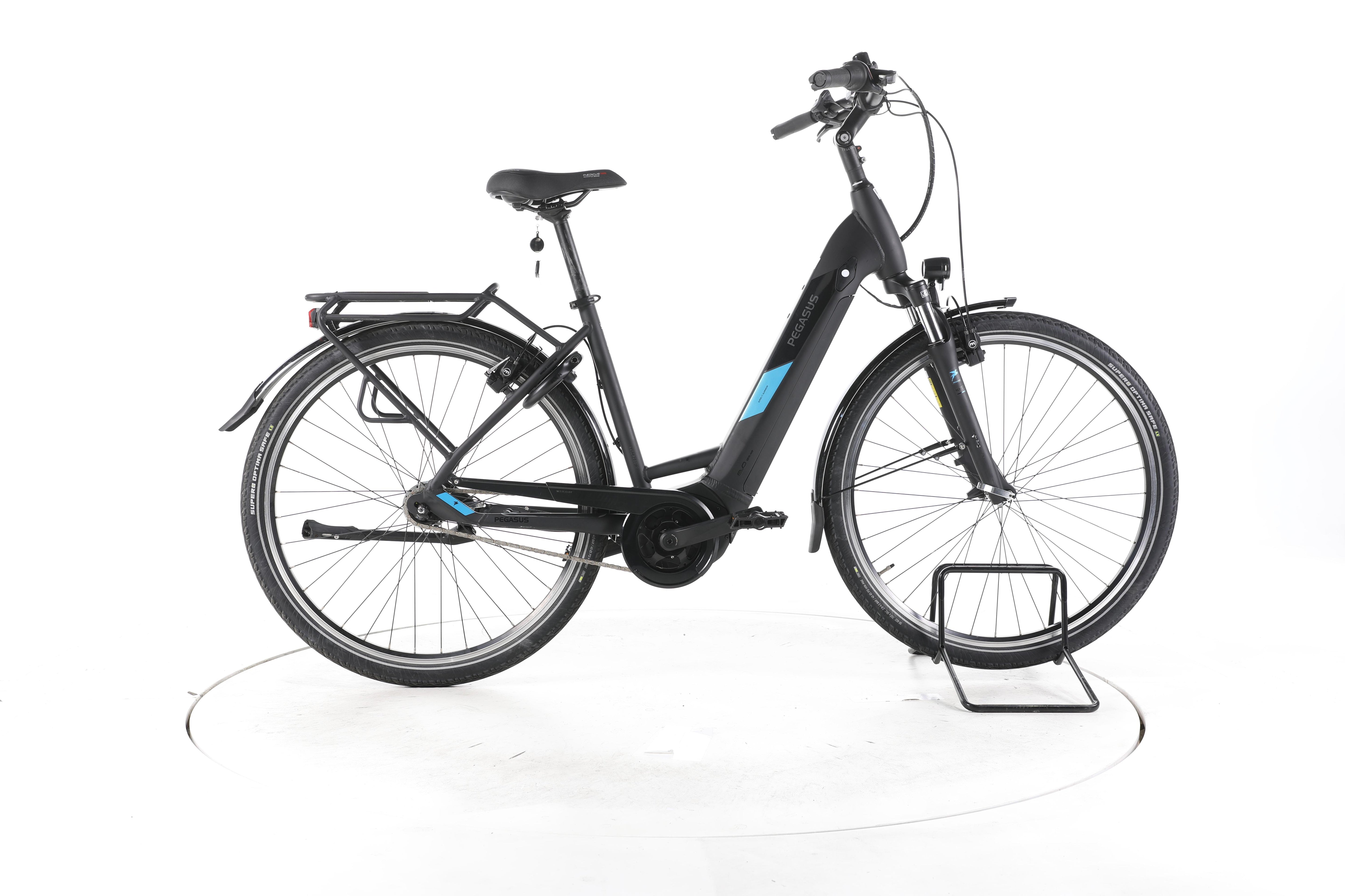 Pegasus Solero EVO 7R Plus City E-Bike - Image 1