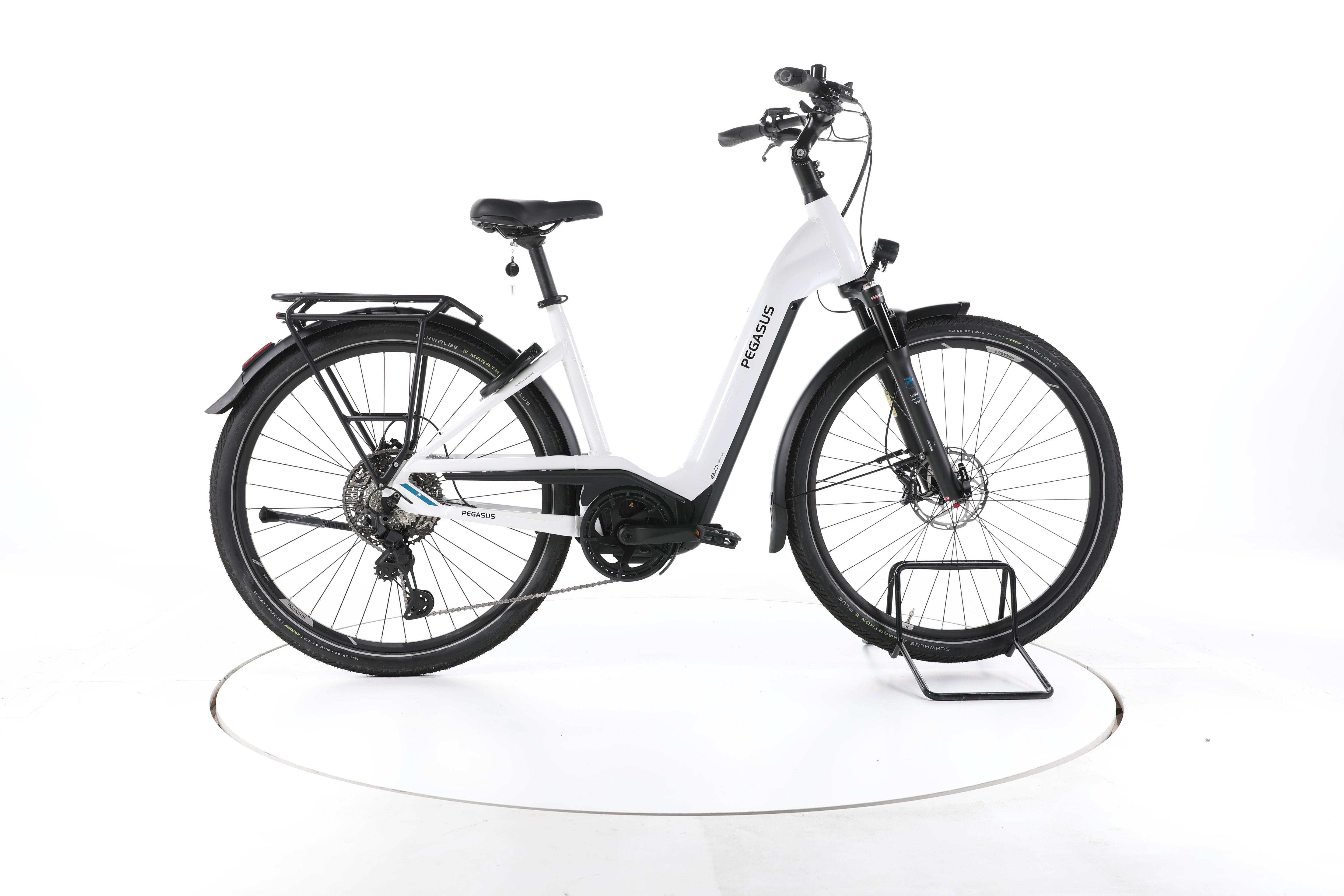 Pegasus Premio Evo 11 "Anniversary Edition 40" Trekking E-Bike Tiefeinsteiger - Image 1