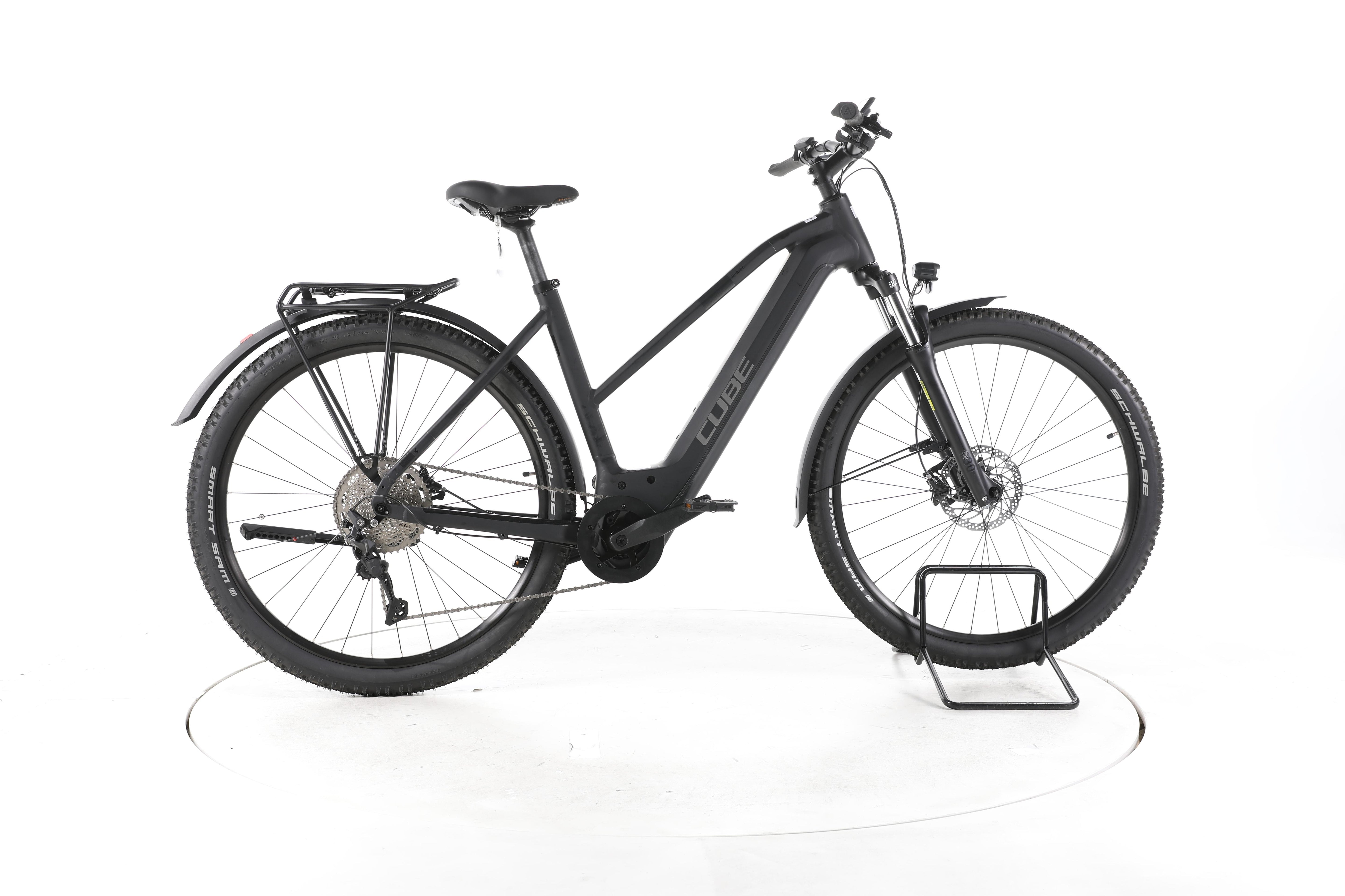 Cube Nuride Hybrid Pro Allroad Trekking E-Bike - Image 1