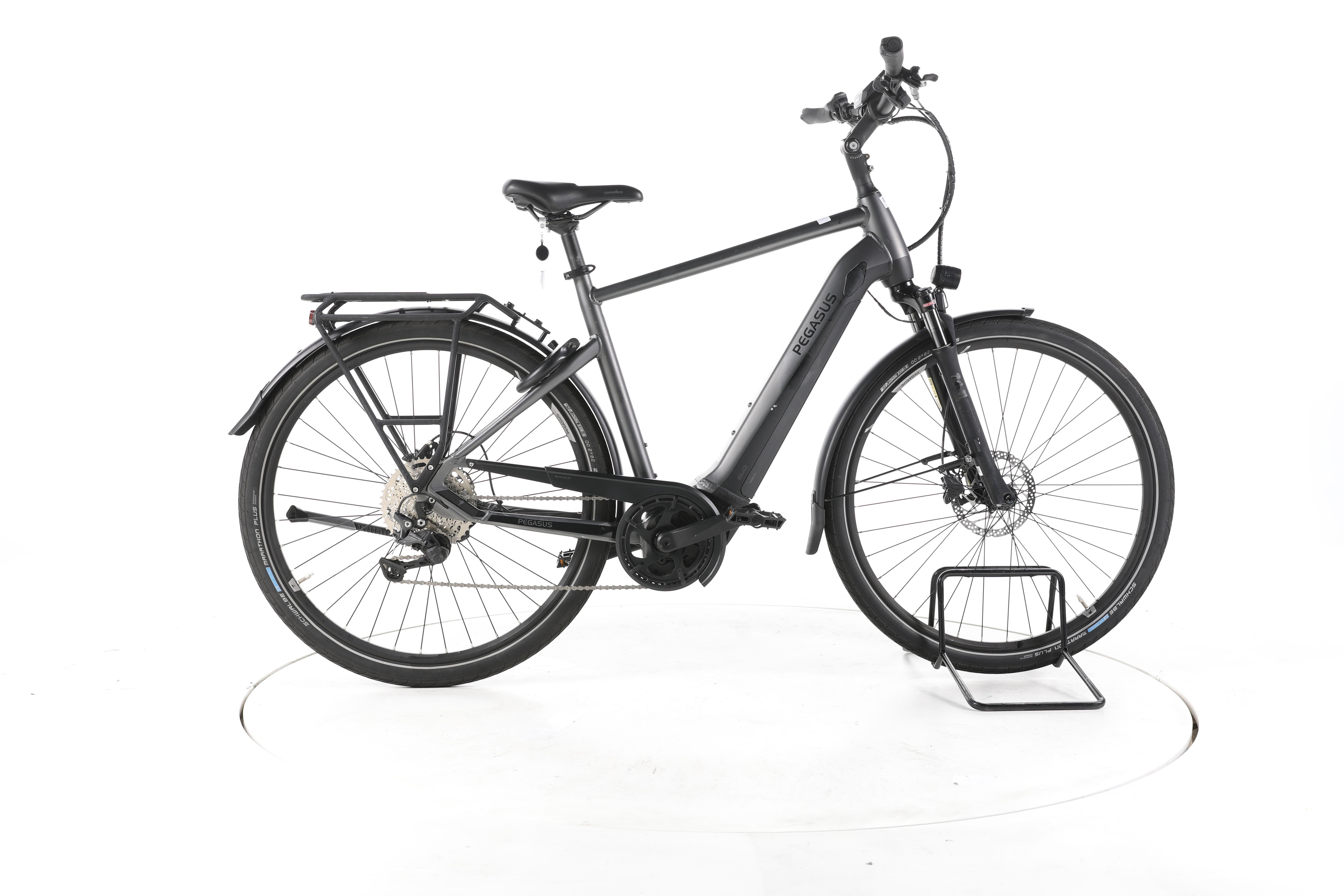 Pegasus Premio Evo 10 lite Trekking E-Bike - Image 1