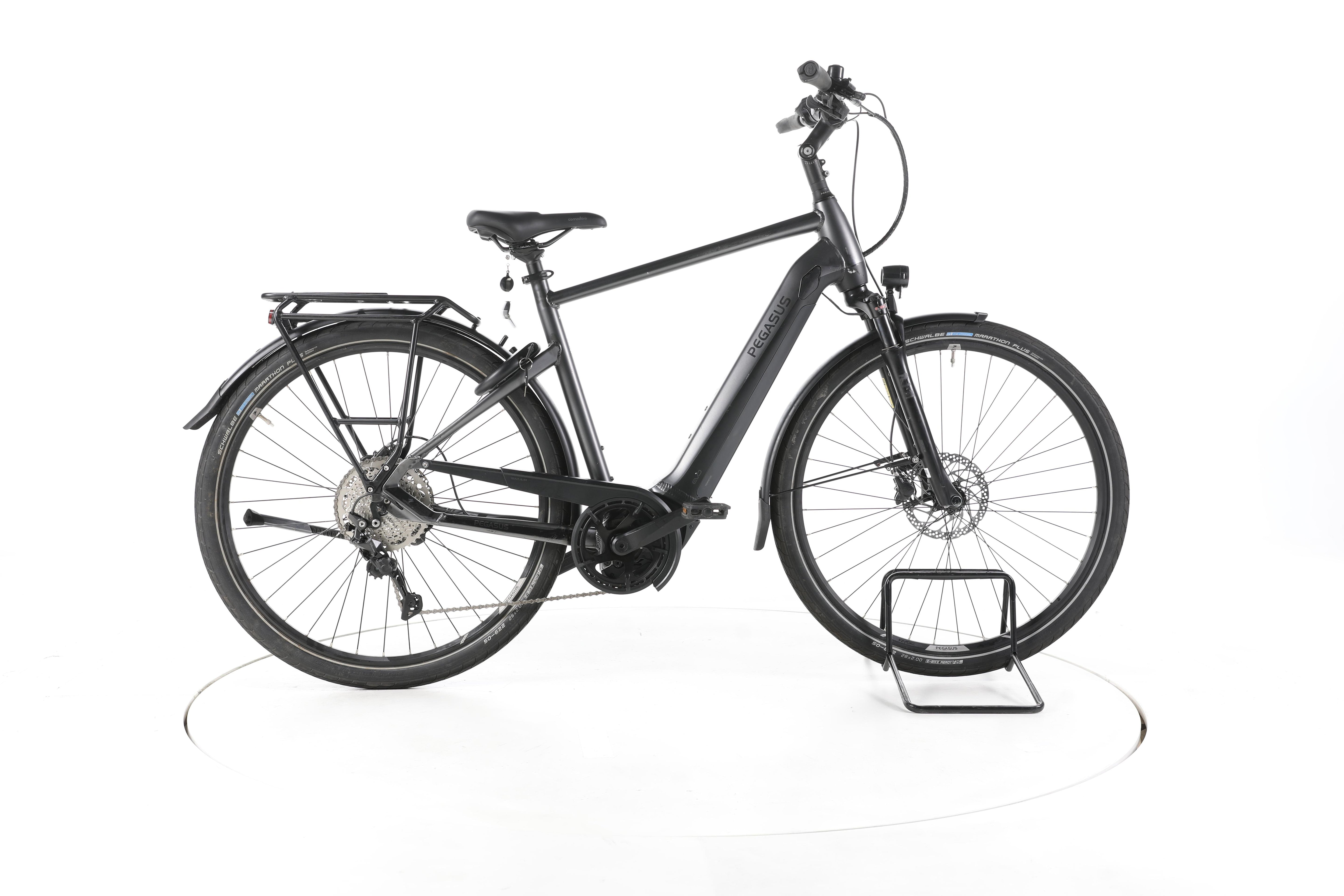 Pegasus Premio EVO 10 Lite Trekking E-Bike - Image 1