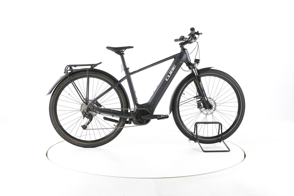 Cube Touring Hybrid ONE Trekking E-Bike - Image 1