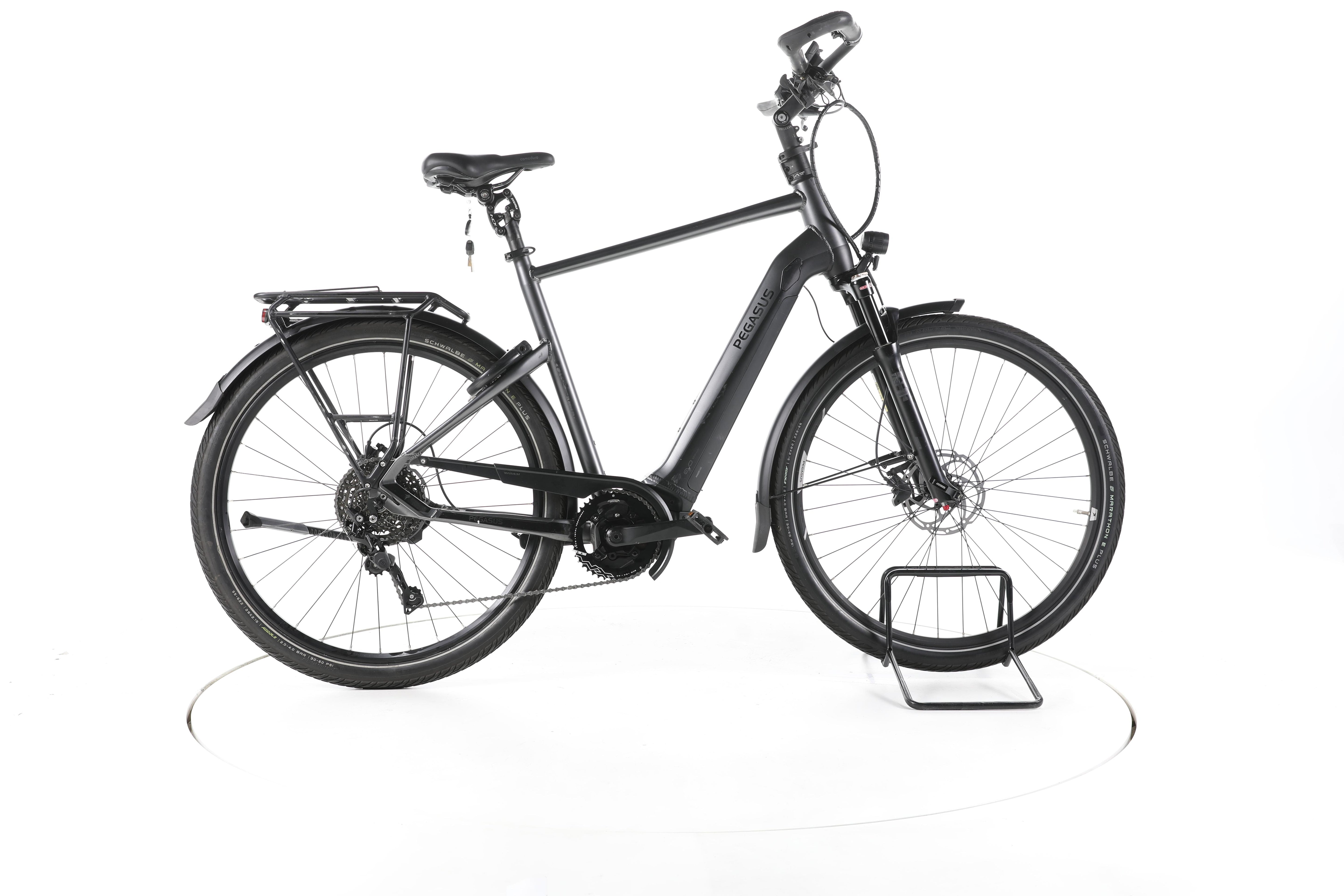 Pegasus Premio EVO 10 Lite Trekking E-Bike - Image 1