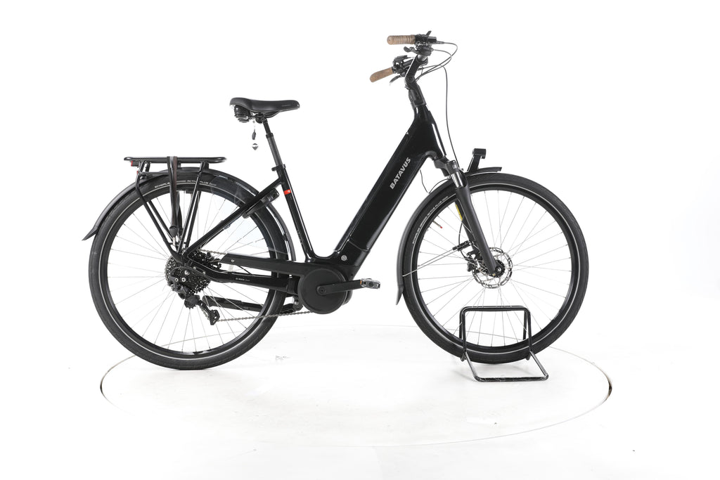 Batavus Finez E-go Power Sports Trekking E-Bike Tiefeinsteiger 2024 - Image 1