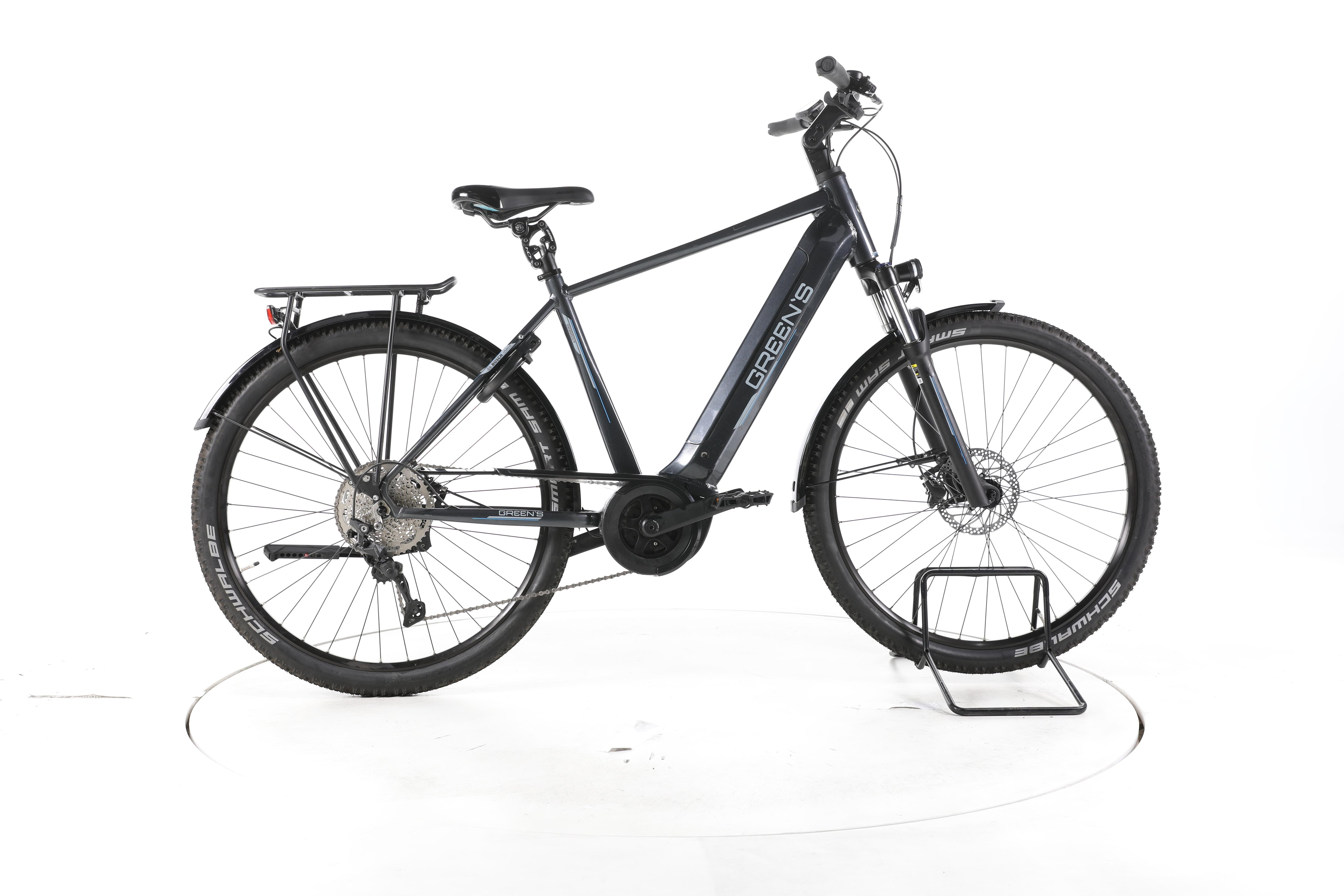 Green's Dorset Trekking E-Bike - Image 1