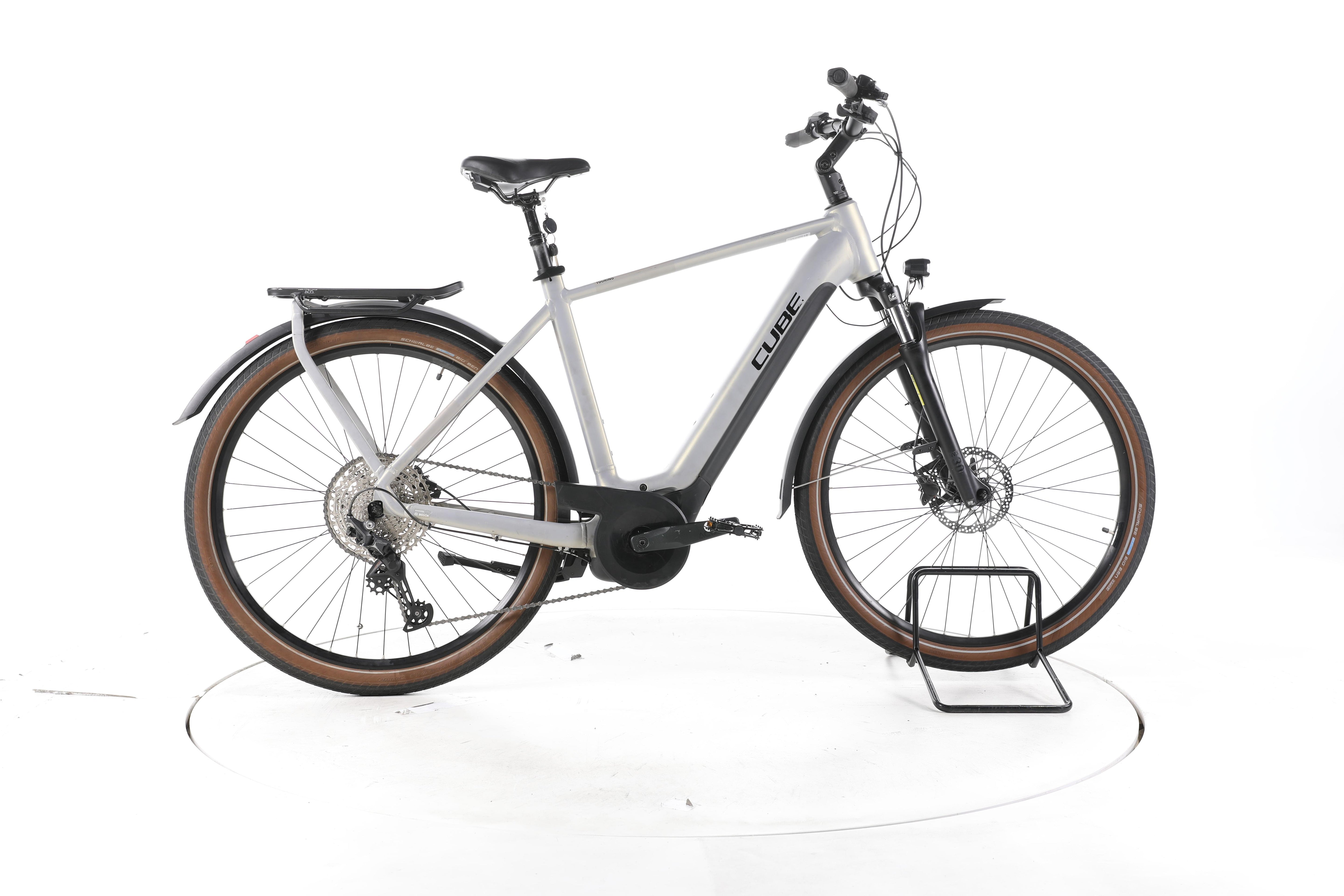 Cube Touring Hybrid Pro Trekking E-Bike - Image 1