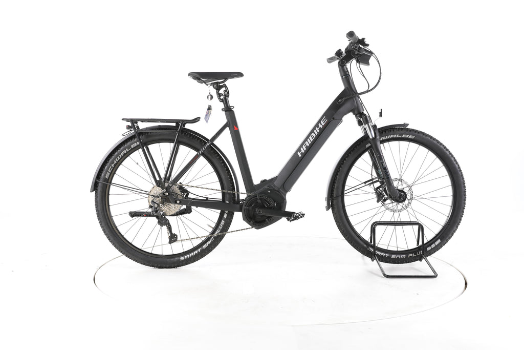 Haibike Trekking 6 Trekking E-Bike Tiefeinsteiger - Image 1