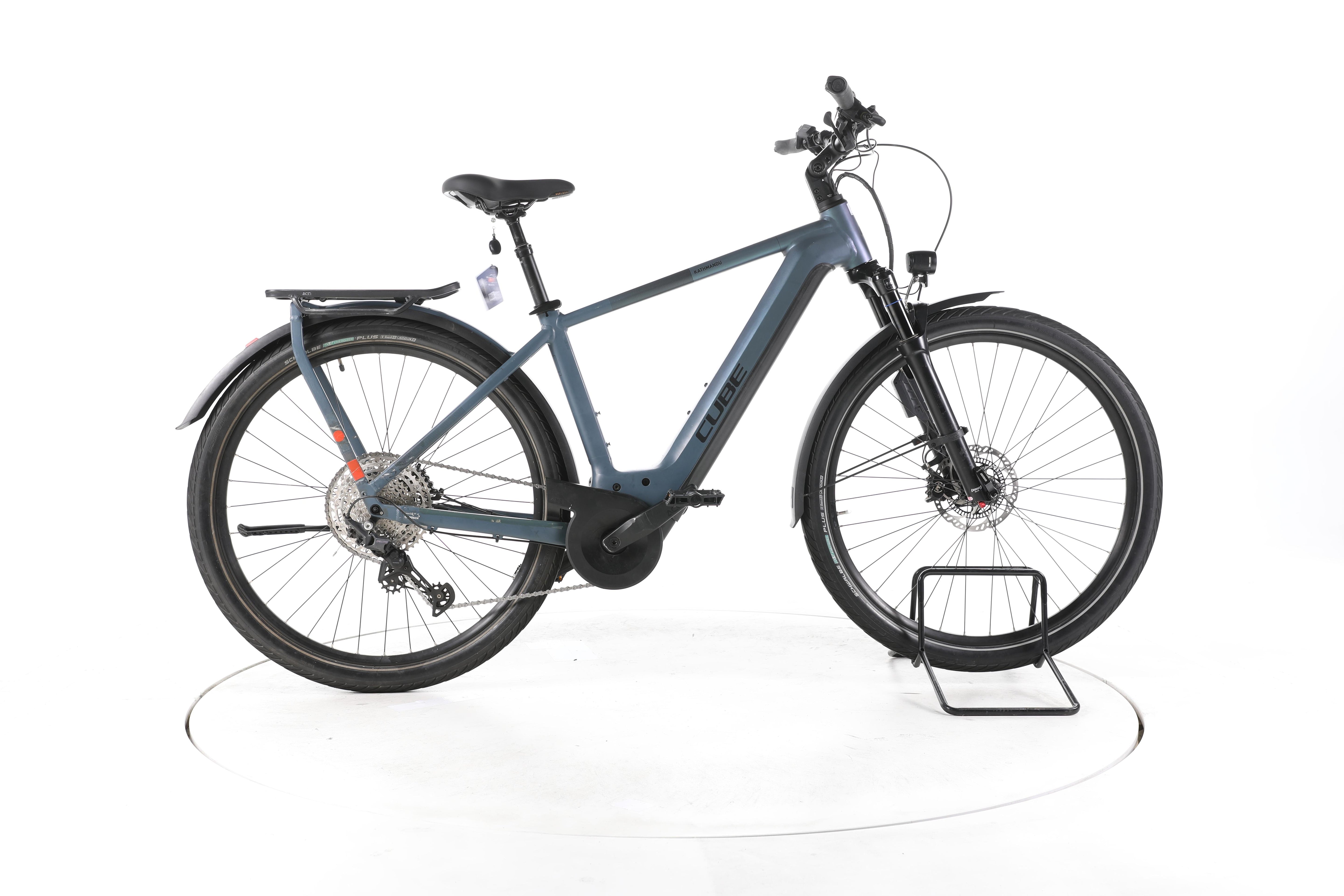 Cube Kathmandu Hybrid ABS Trekking E-Bike - Image 1