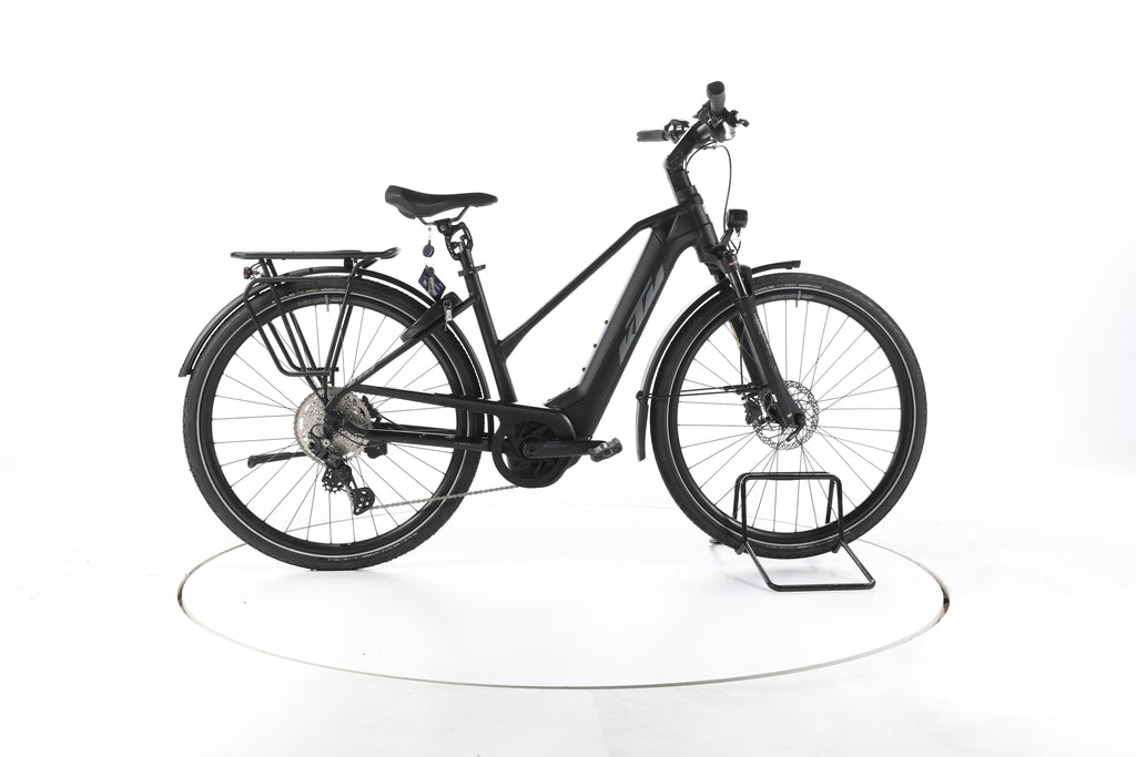 KTM Cento 10 Plus Trekking E-Bike - Image 1