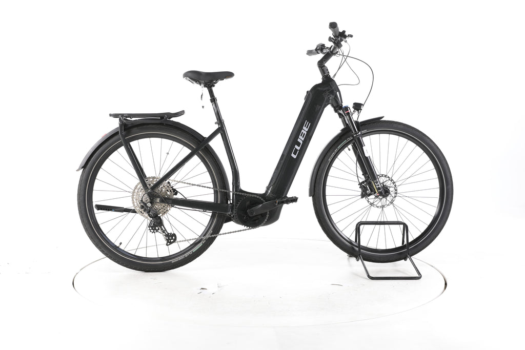 Cube Kathmandu Hybrid EXC Trekking E-Bike Tiefeinsteiger - Image 1
