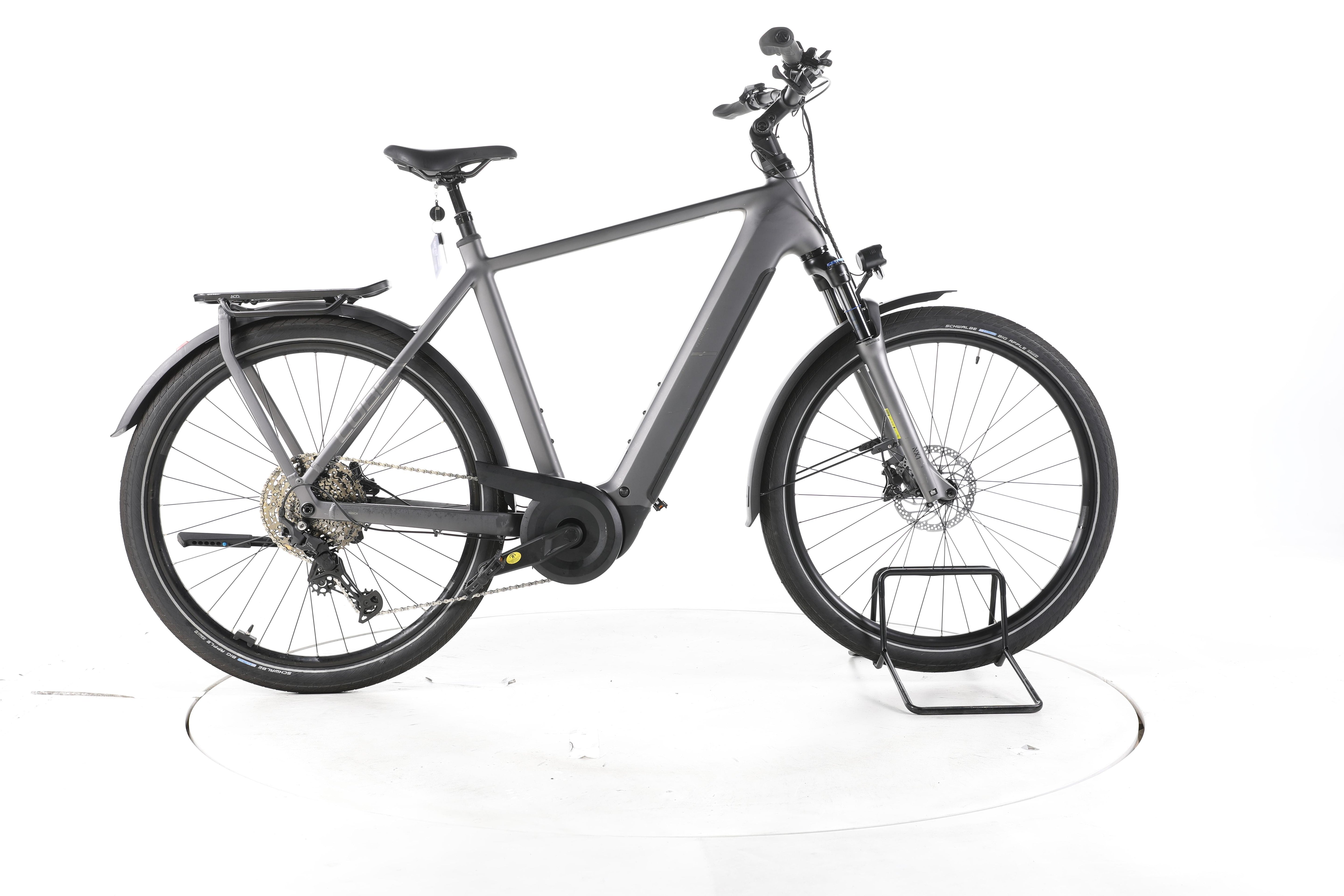 Cube Kathmandu Hybrid Pro Trekking E-Bike 2025 - Image 1