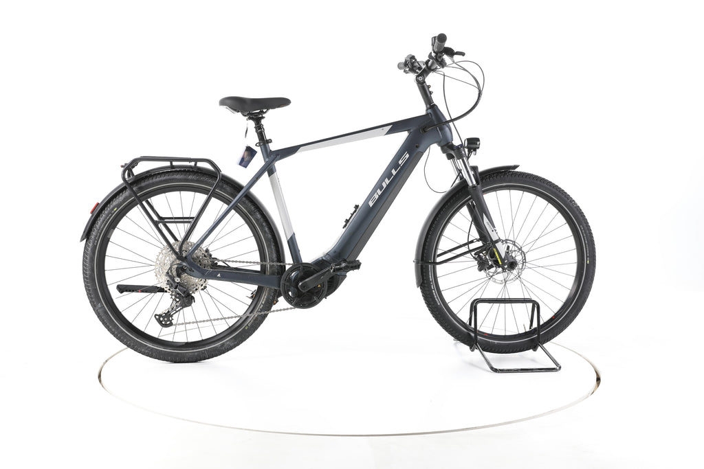 Bulls Iconic Evo 1 Trekking E-Bike - Image 1