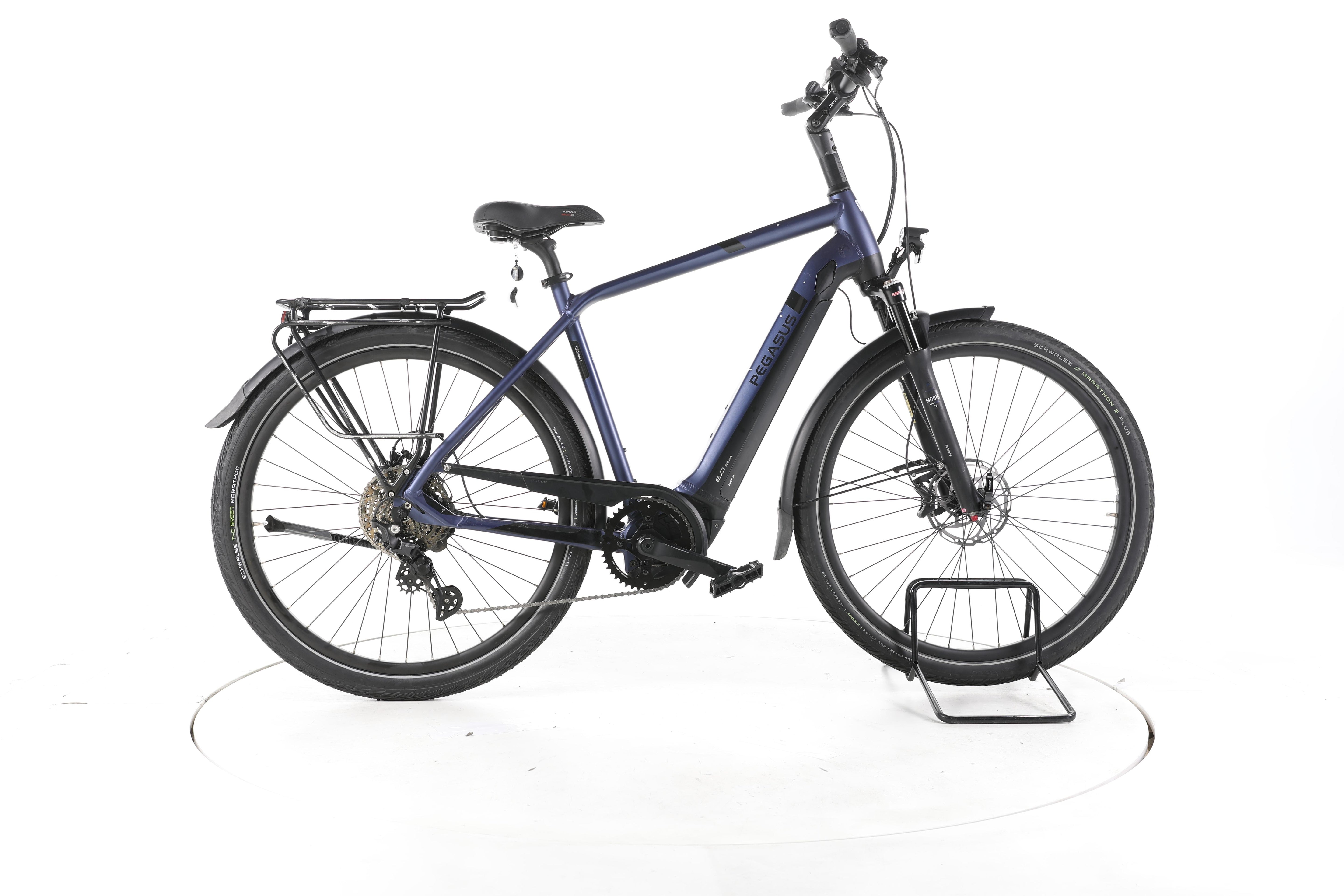 Pegasus Strong EVO 10 Lite Trekking E-Bike - Image 1