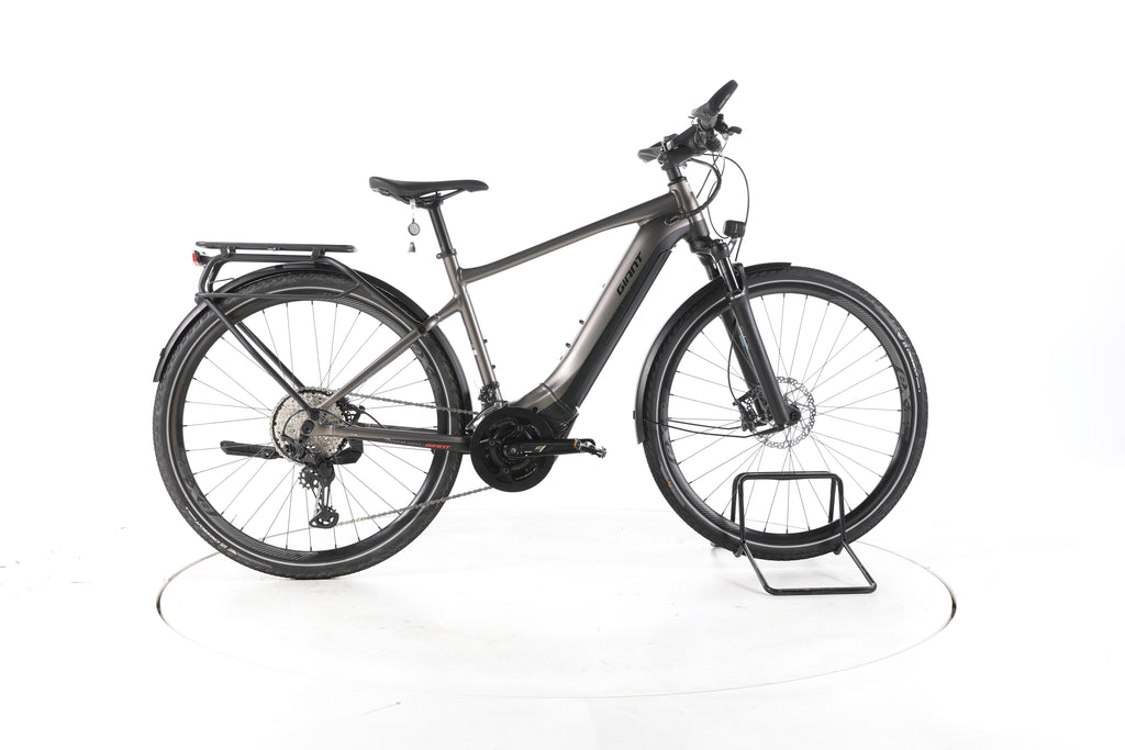 Giant Explore E+ Pro 0 Trekking E-Bike - Image 1