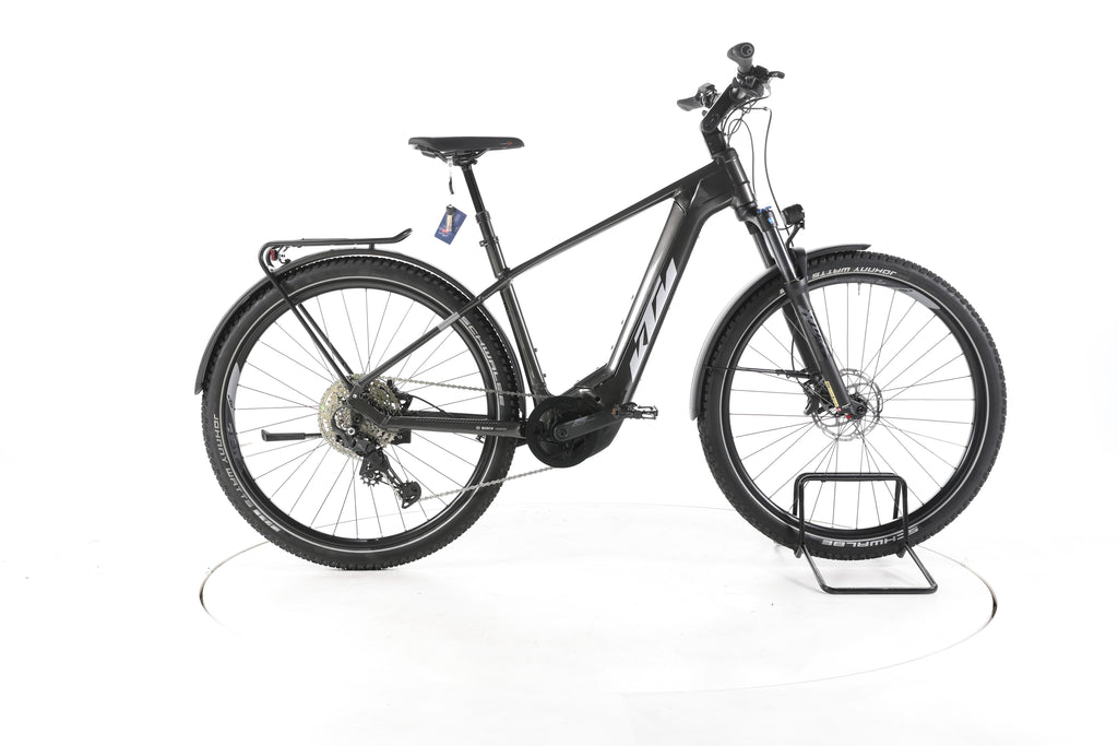 KTM Macina Team LFC Trekking E-Bike - Image 1