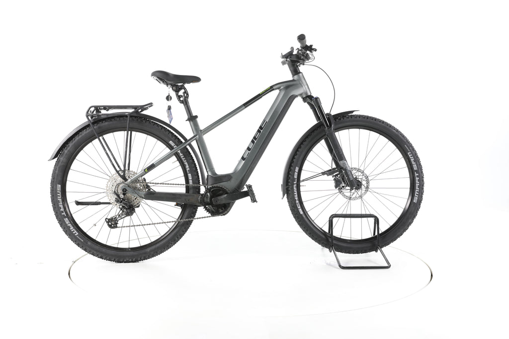 Cube Reaction Hybrid Pro Trekking E-Bike - Image 1