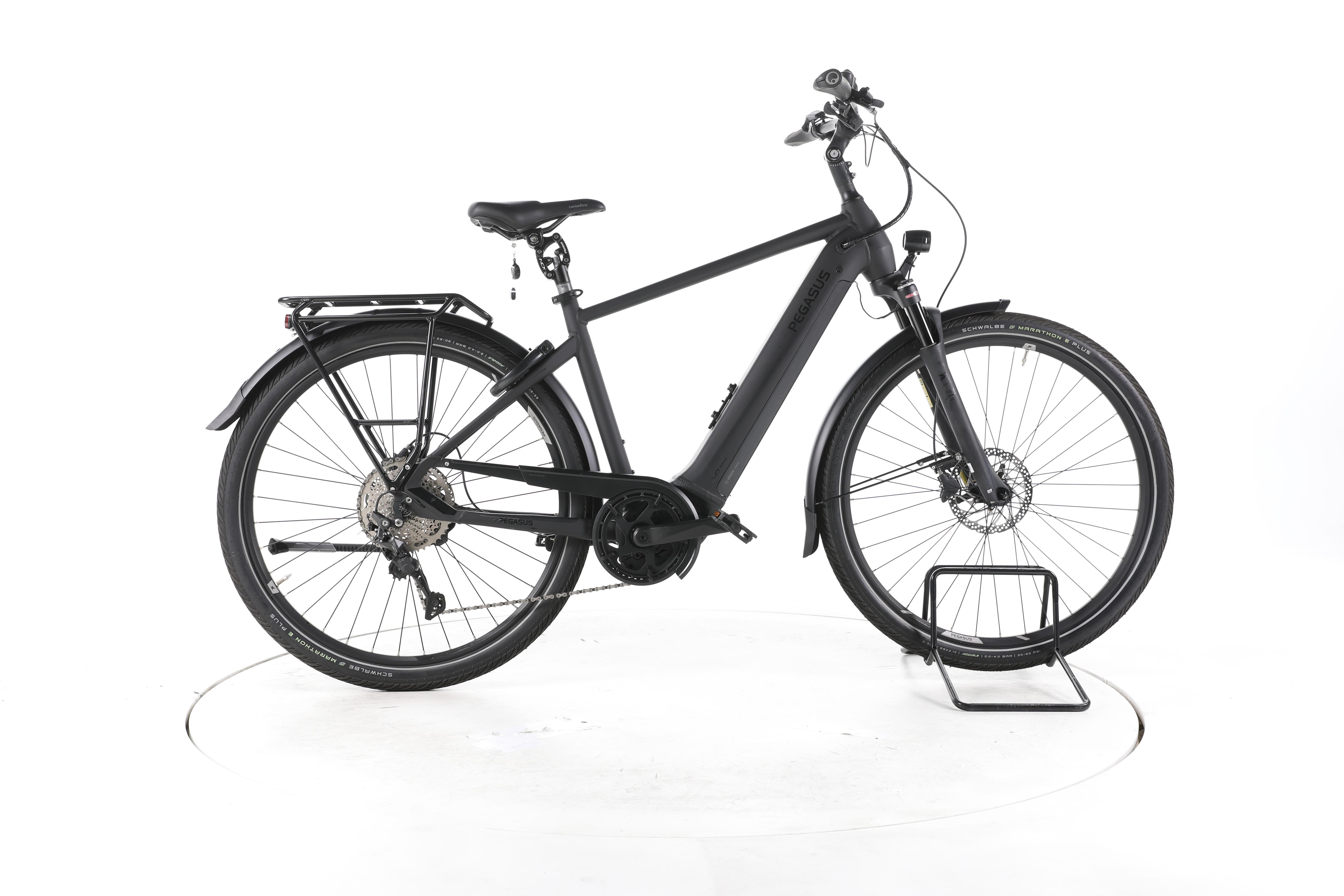Pegasus Premio EVO Lite Trekking E-Bike - Image 1