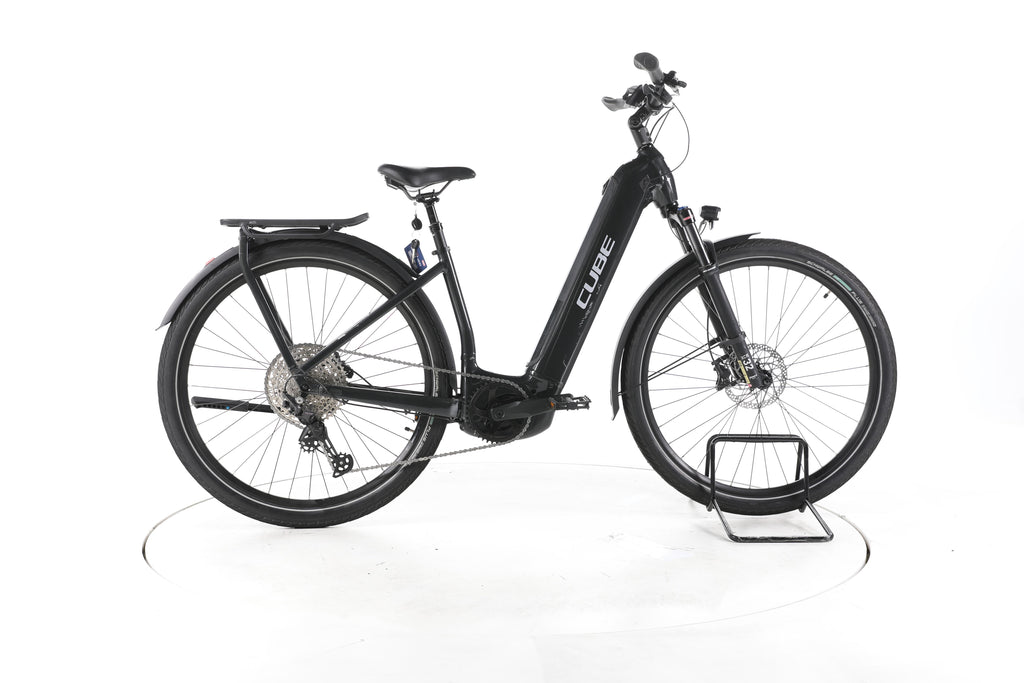 Cube Kathmandu Hybrid EXC Trekking E-Bike Tiefeinsteiger - Image 1