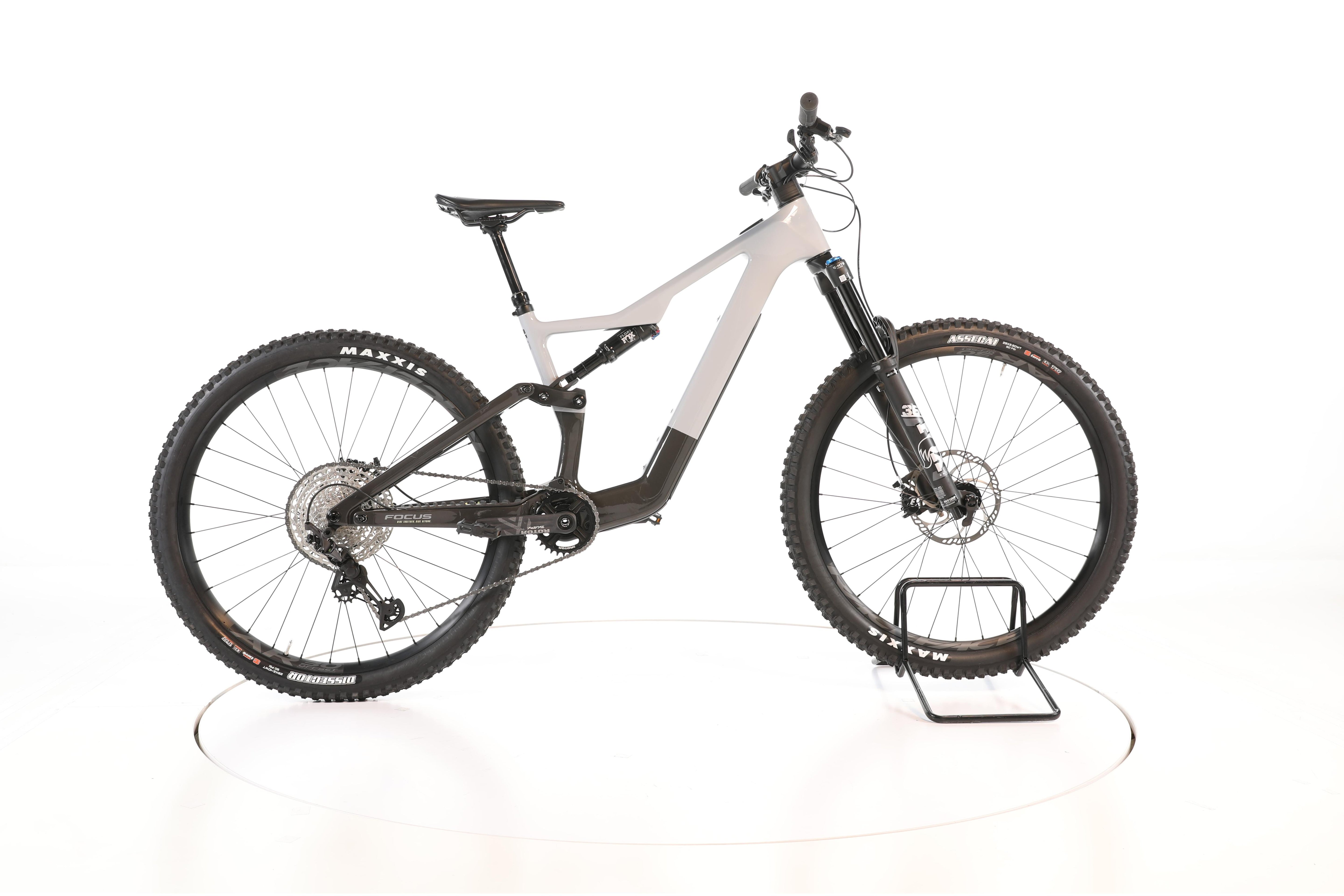 Focus Jam² Sl 8.8 E-Bike Fully Carbon - Image 1