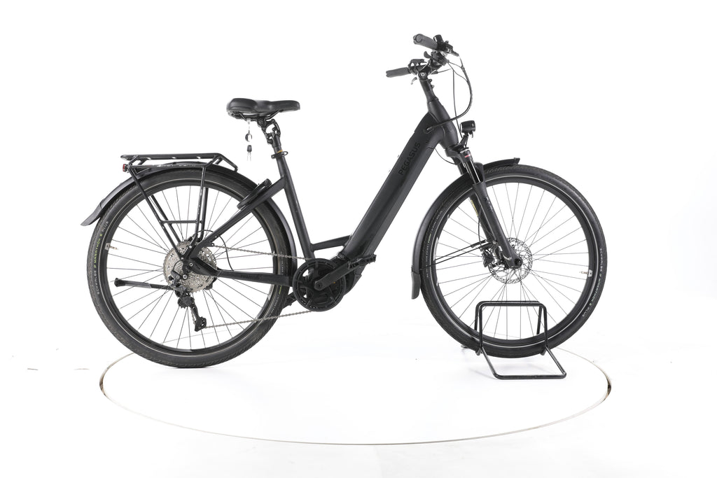 Pegasus Premio Evo 10Lite Trekking E-Bike Tiefeinsteiger 2025 - Image 1