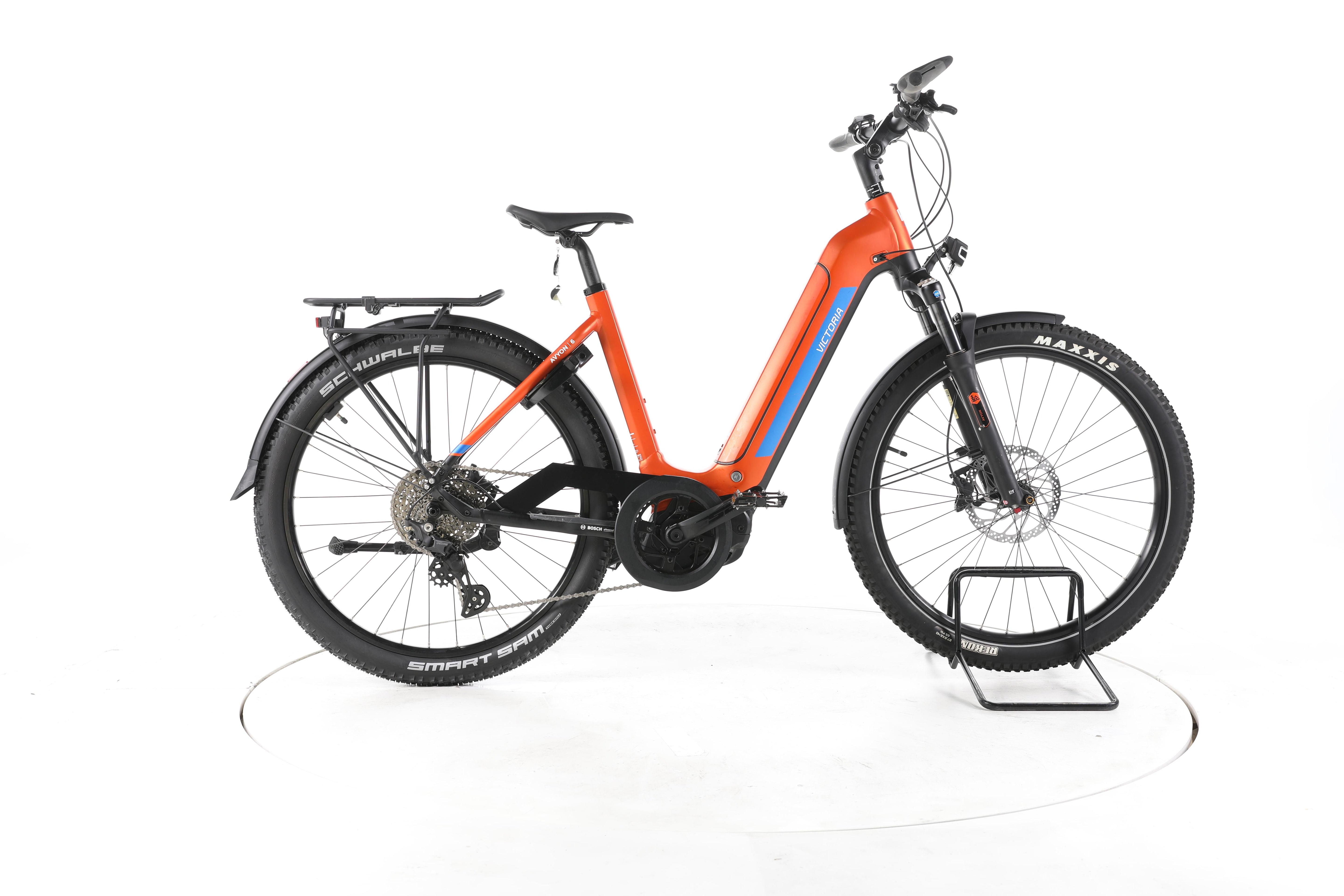 Victoria Avyon 6 Trekking E-Bike Tiefeinsteiger - Image 1