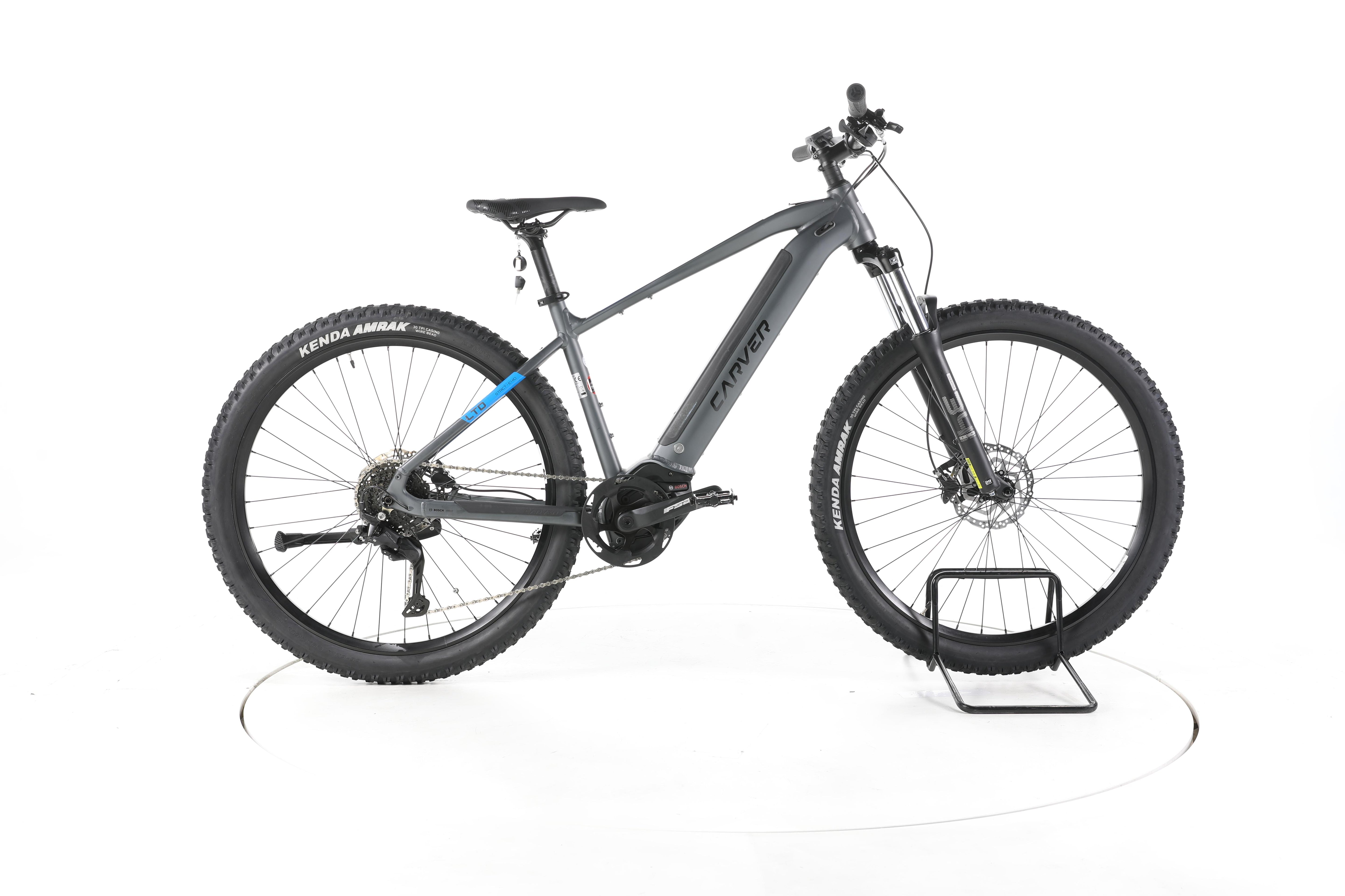 Carver Strict E.410 LTD Trekking E-Bike - Image 1