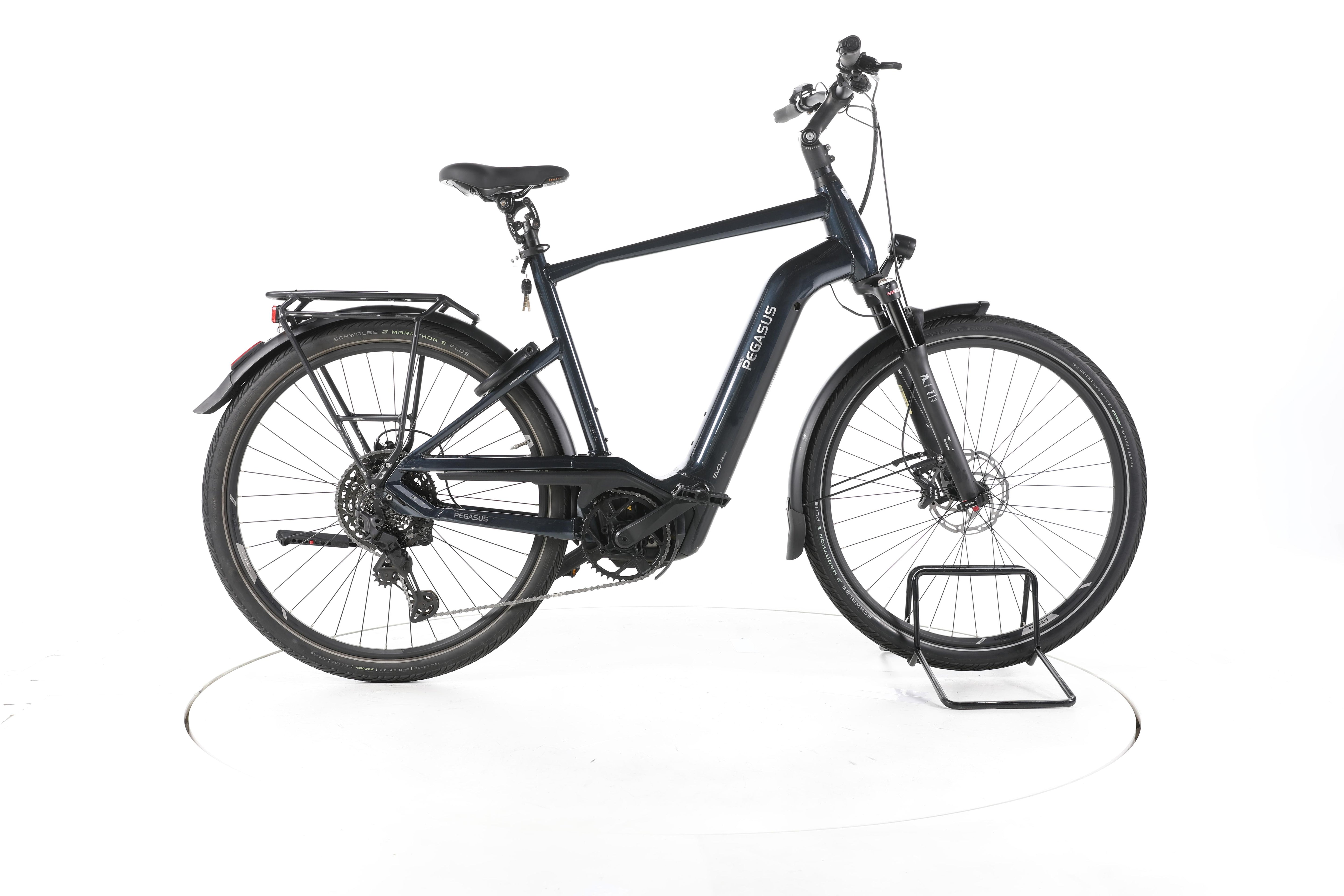 Pegasus Premio EVO 11 "40 Years" Trekking E-Bike - Image 1