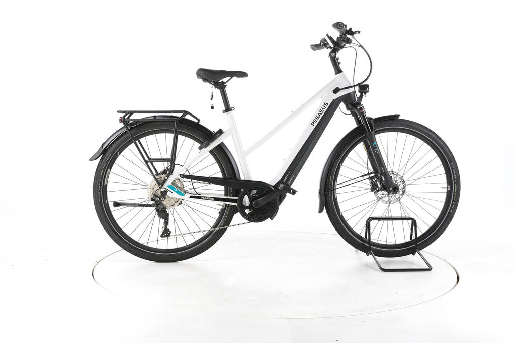 Pegasus Premio EVO 10 Lite Trekking E-Bike 2024 - Image 1