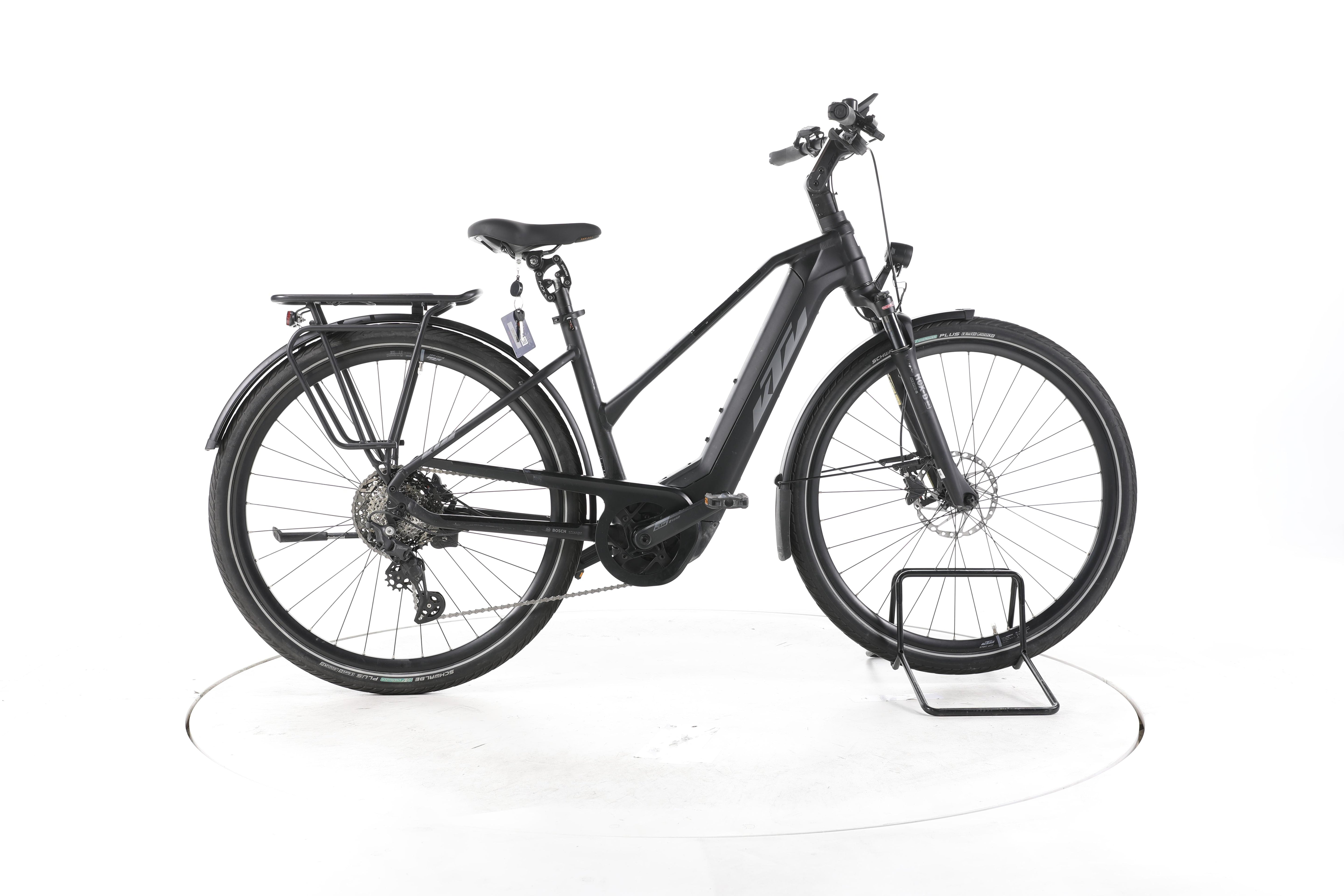 KTM ZEG CENTO 10 PLUS Trekking E-Bike - Image 1