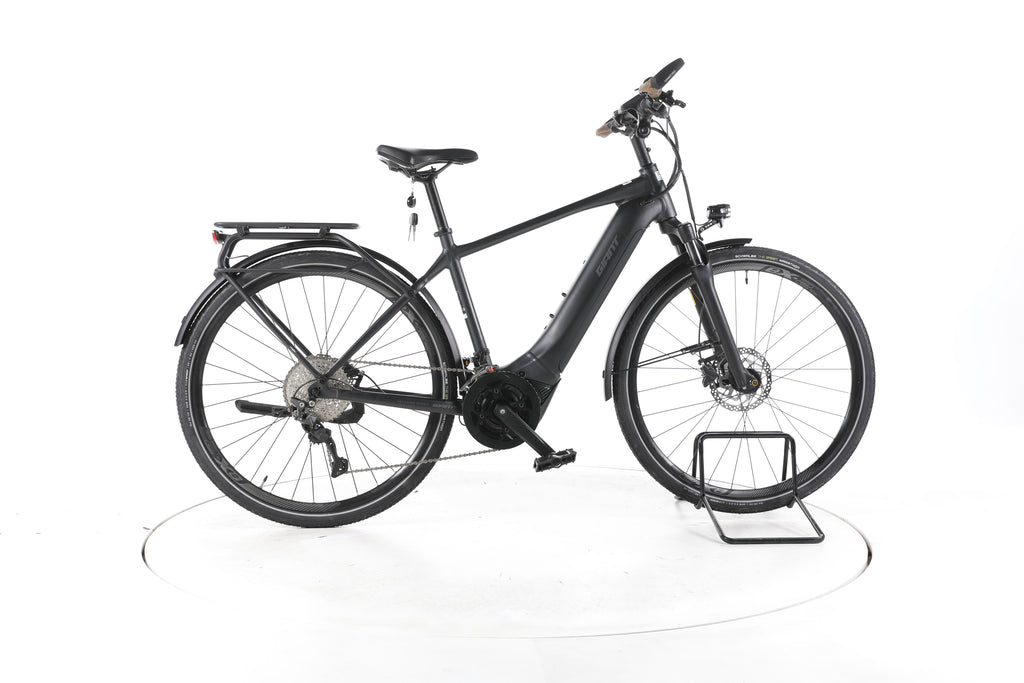 Giant Explore E+ 1 Trekking E-Bike - Image 1