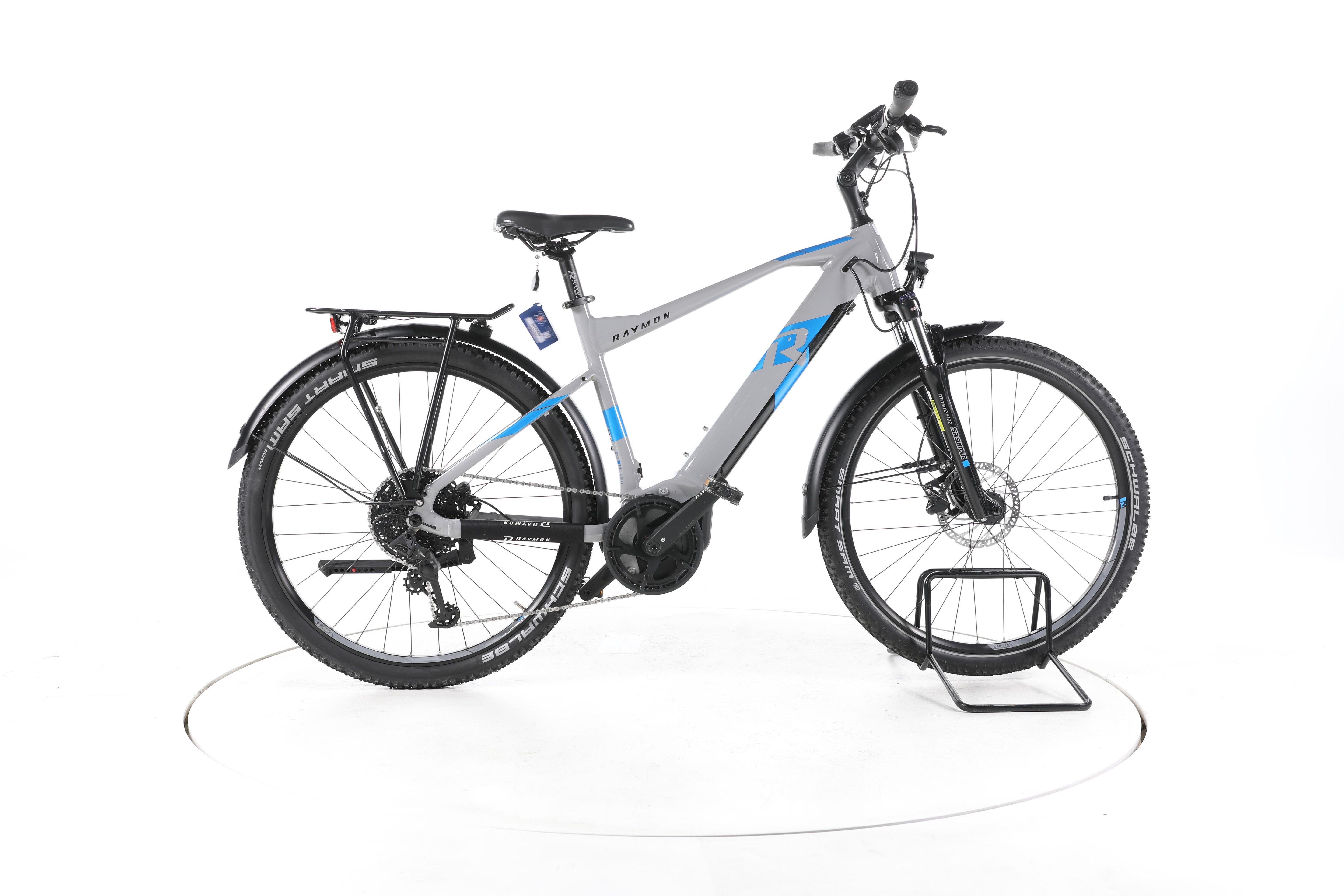 R Raymon CrossRay E 6.0 Trekking E-Bike - Image 1