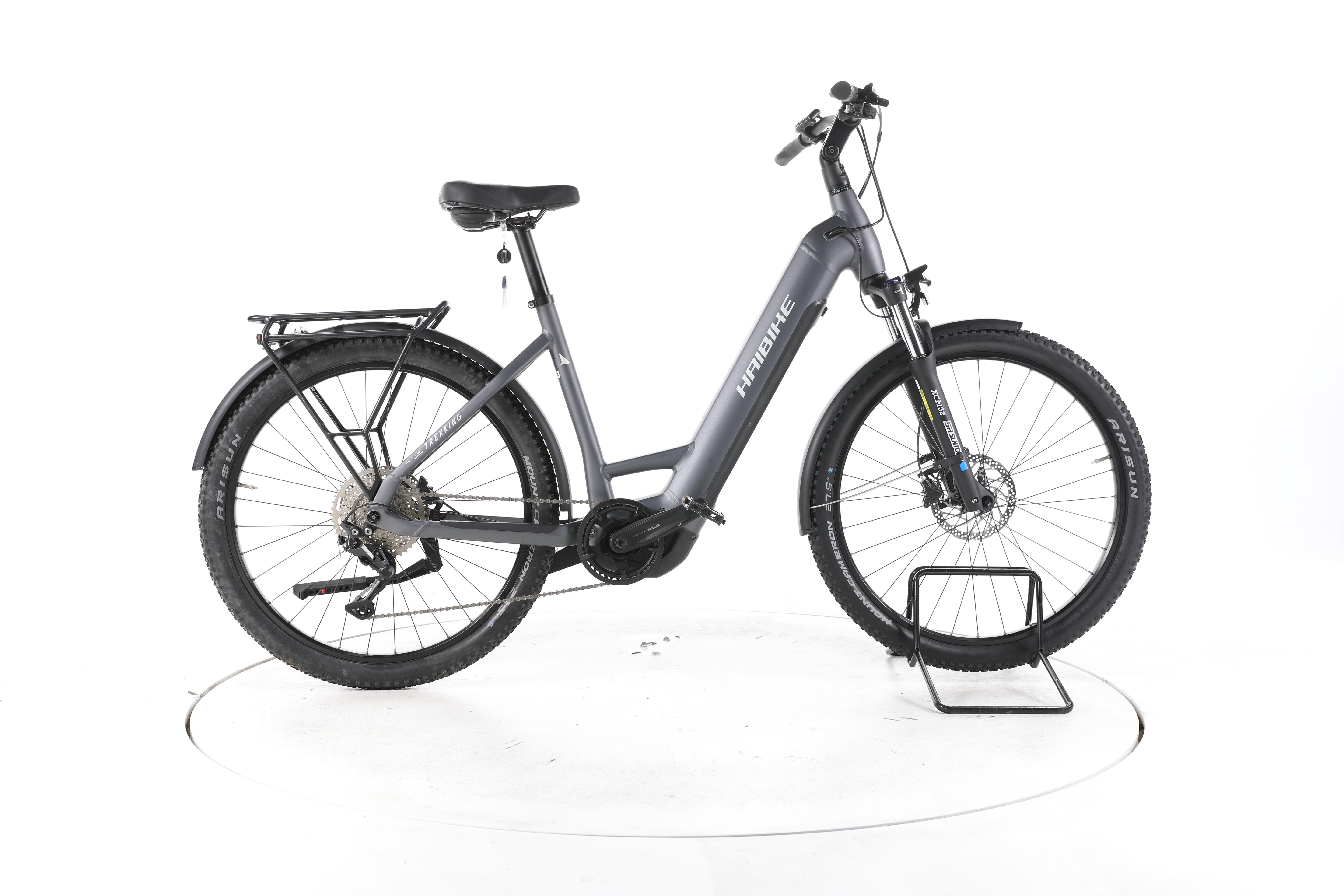 Haibike Trekking 4 Trekking E-Bike Tiefeinsteiger - Image 1