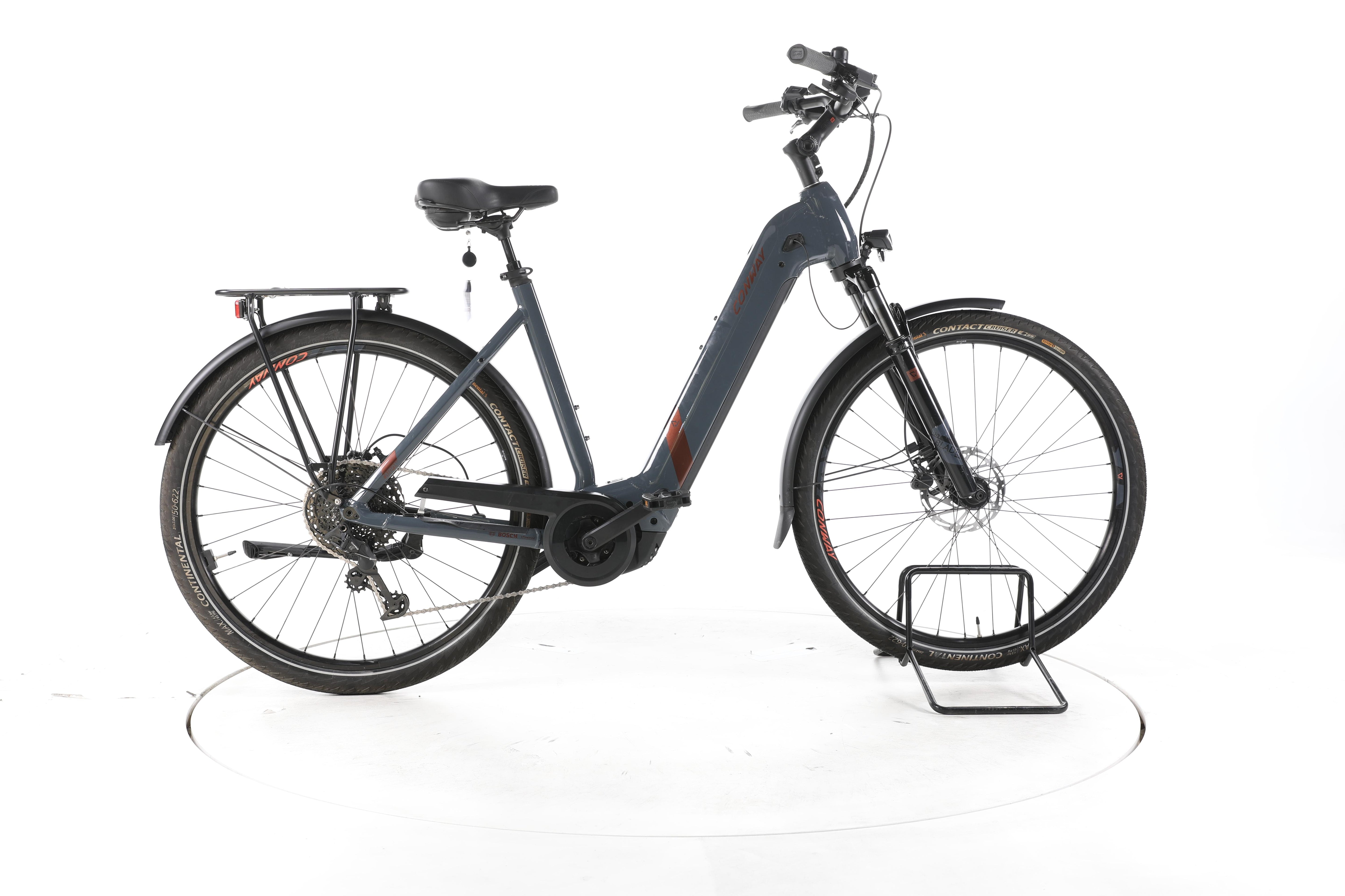 Conway T3.0 Trekking E-Bike Tiefeinsteiger - Image 1