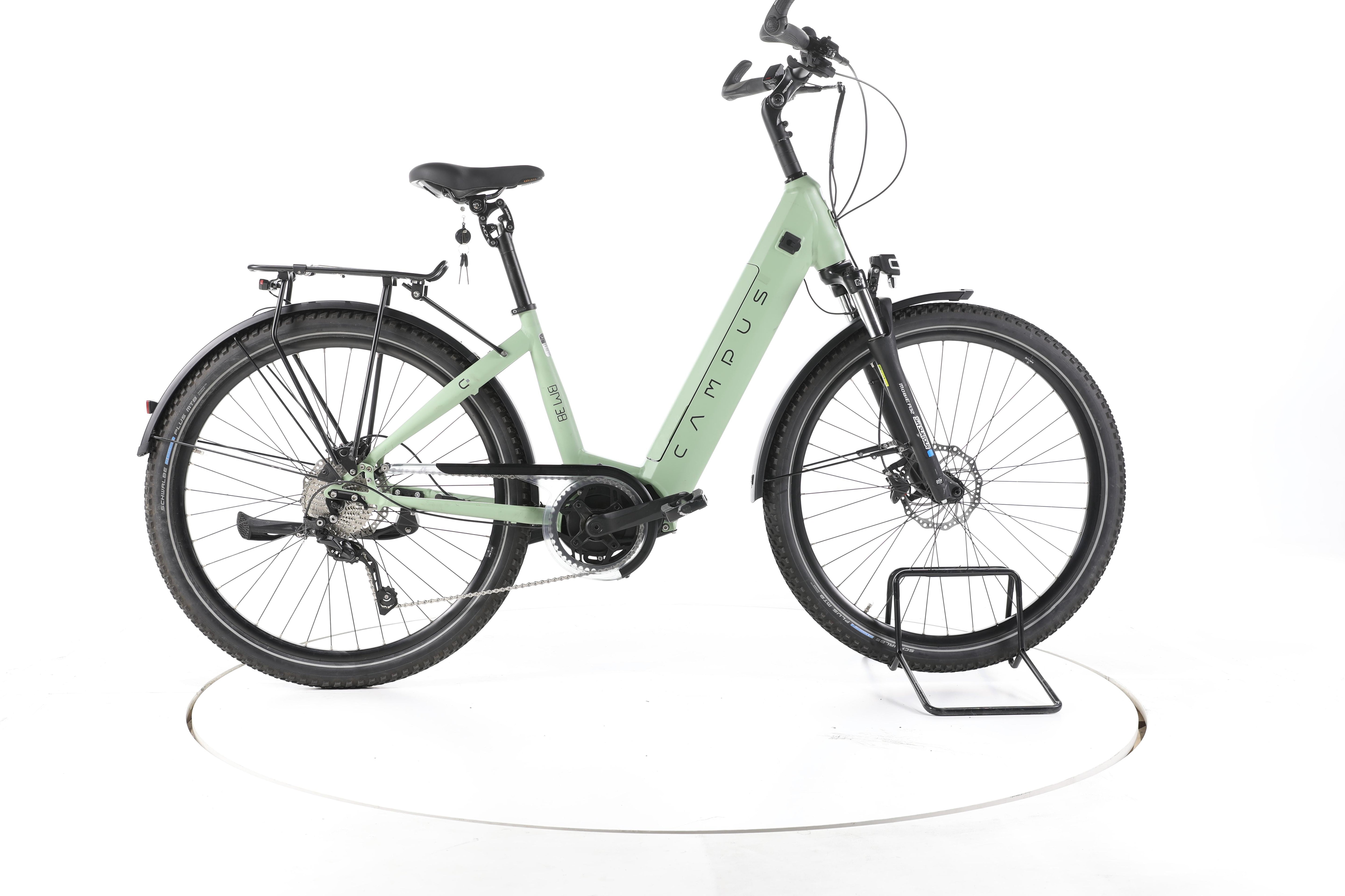 Campus BM 38 Trekking E-Bike Tiefeinsteiger - Image 1