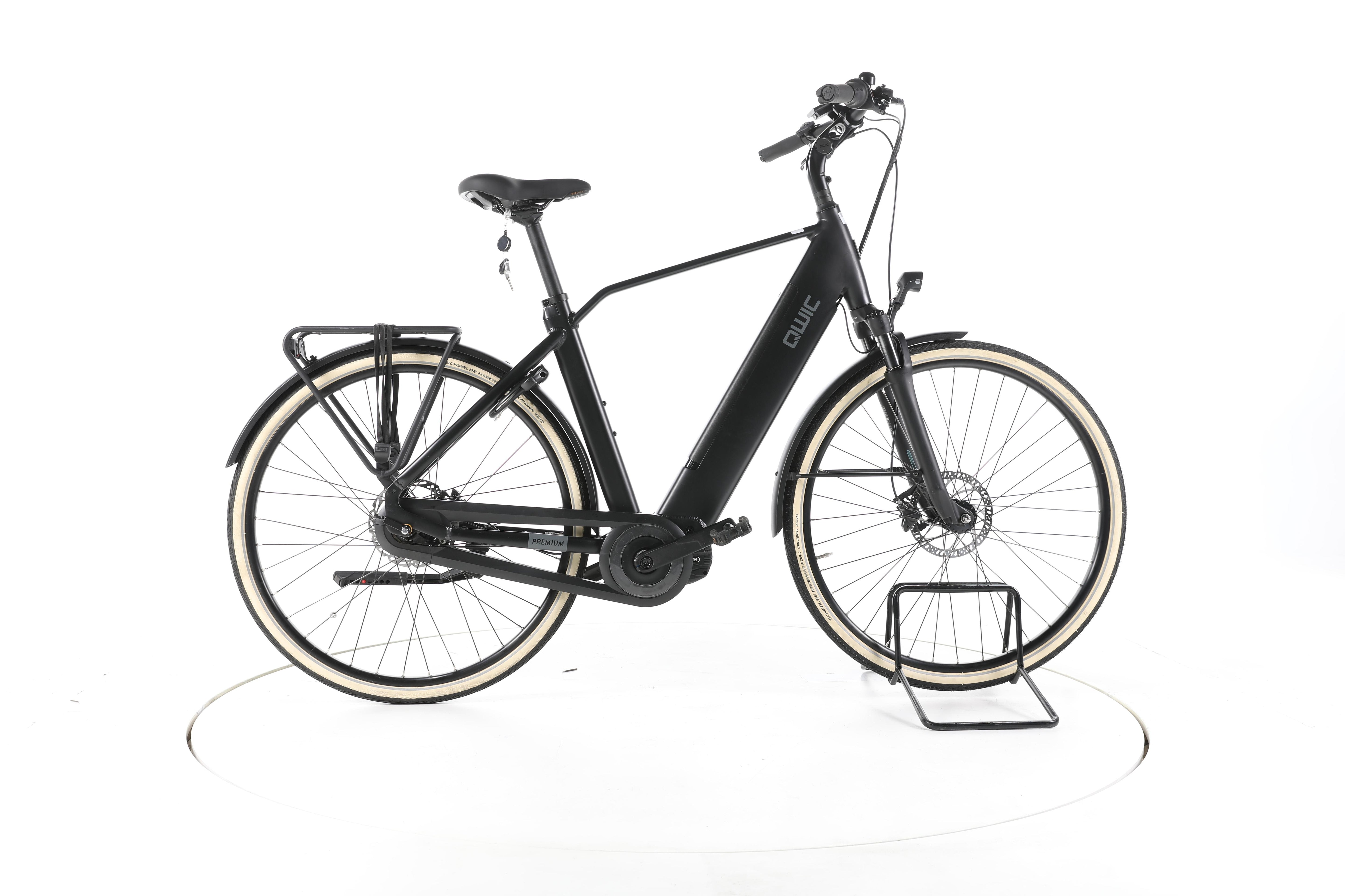 QWIC Premium MN8+ C City E-Bike - Image 1