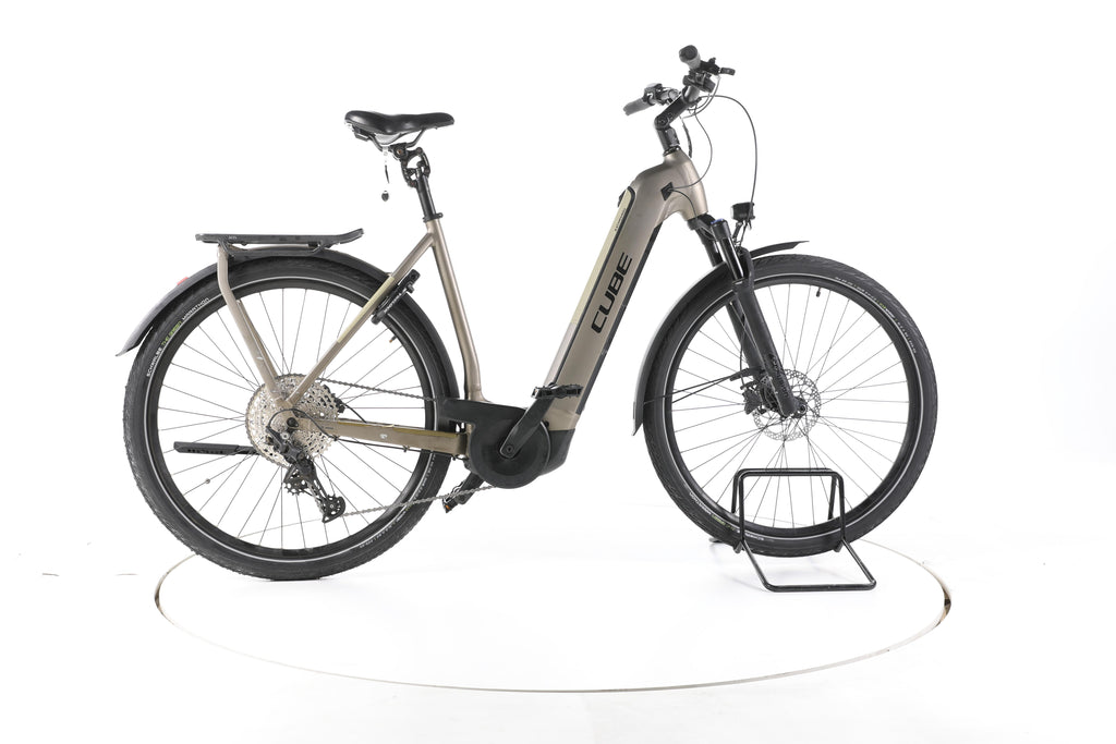 Cube Kathmandu Hybrid Pro Trekking E-Bike Tiefeinsteiger - Image 1
