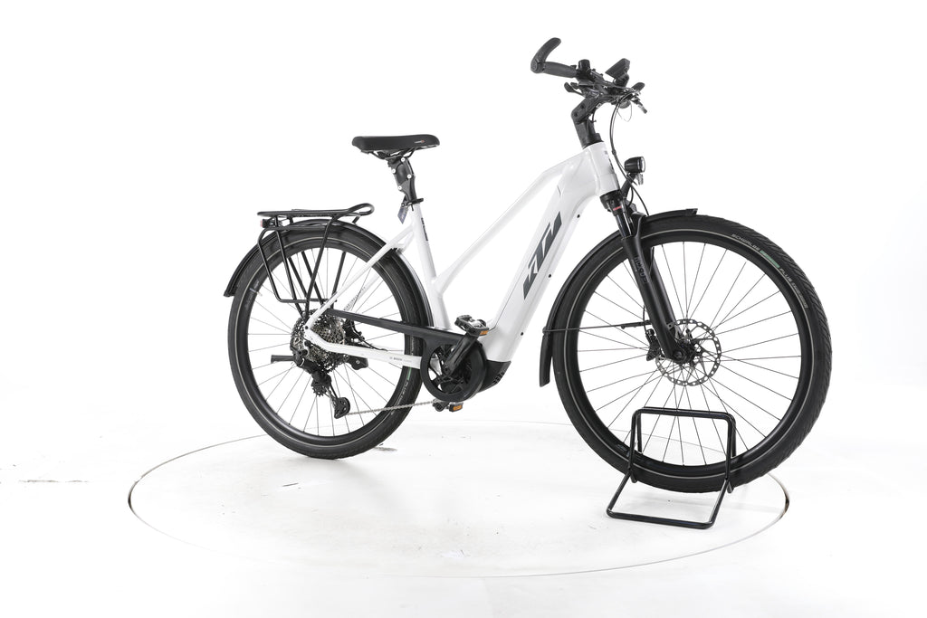 KTM Macina Style 720 Trekking E-Bike - Image 2
