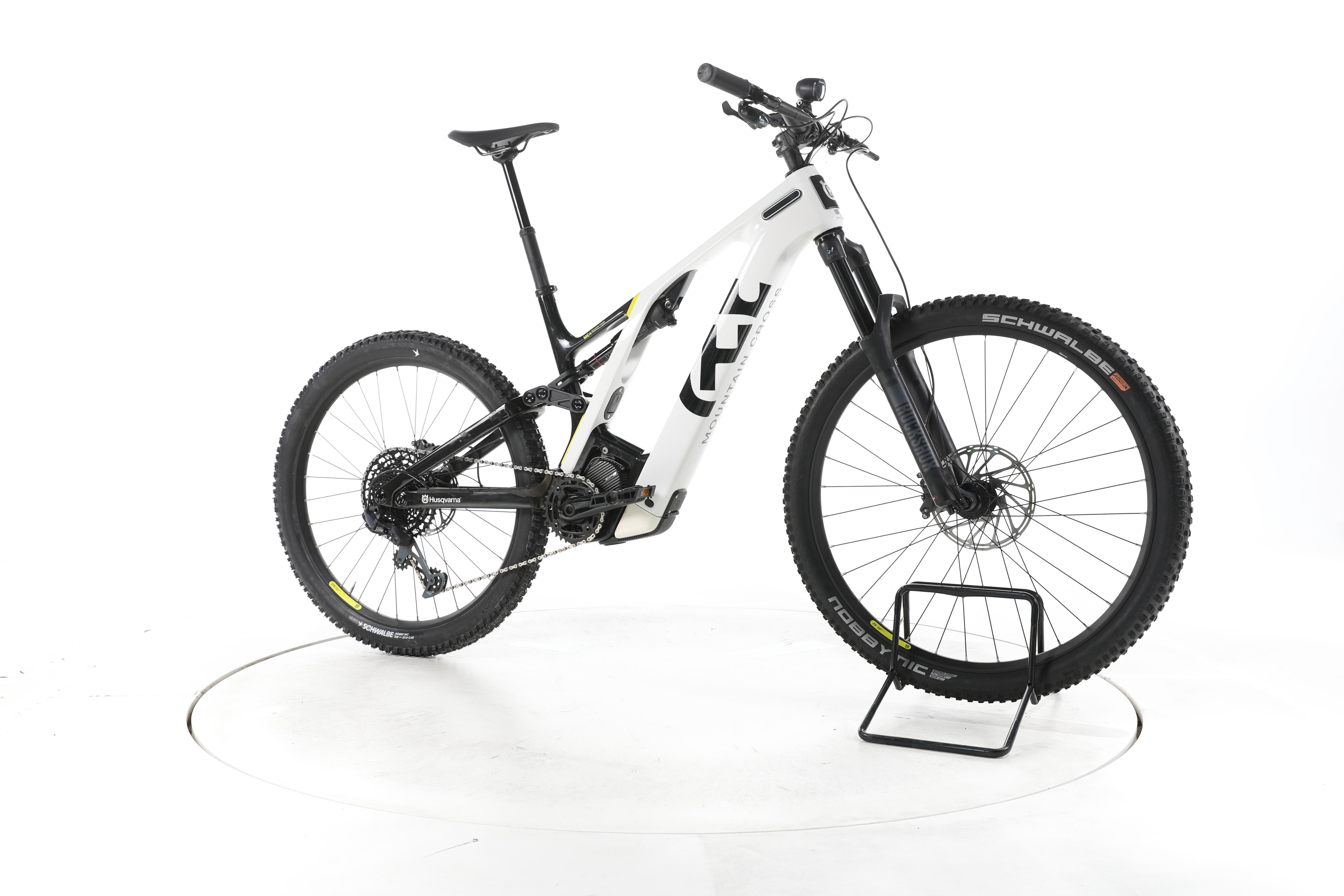 Husqvarna E-Bicycles Mountain Cross MC4 E-Bike Fully Carbon - Image 2