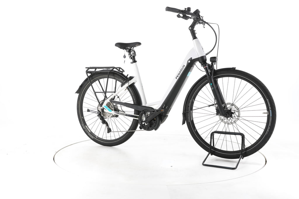 Pegasus Premio Evo 10 Lite Trekking E-Bike Tiefeinsteiger - Image 2