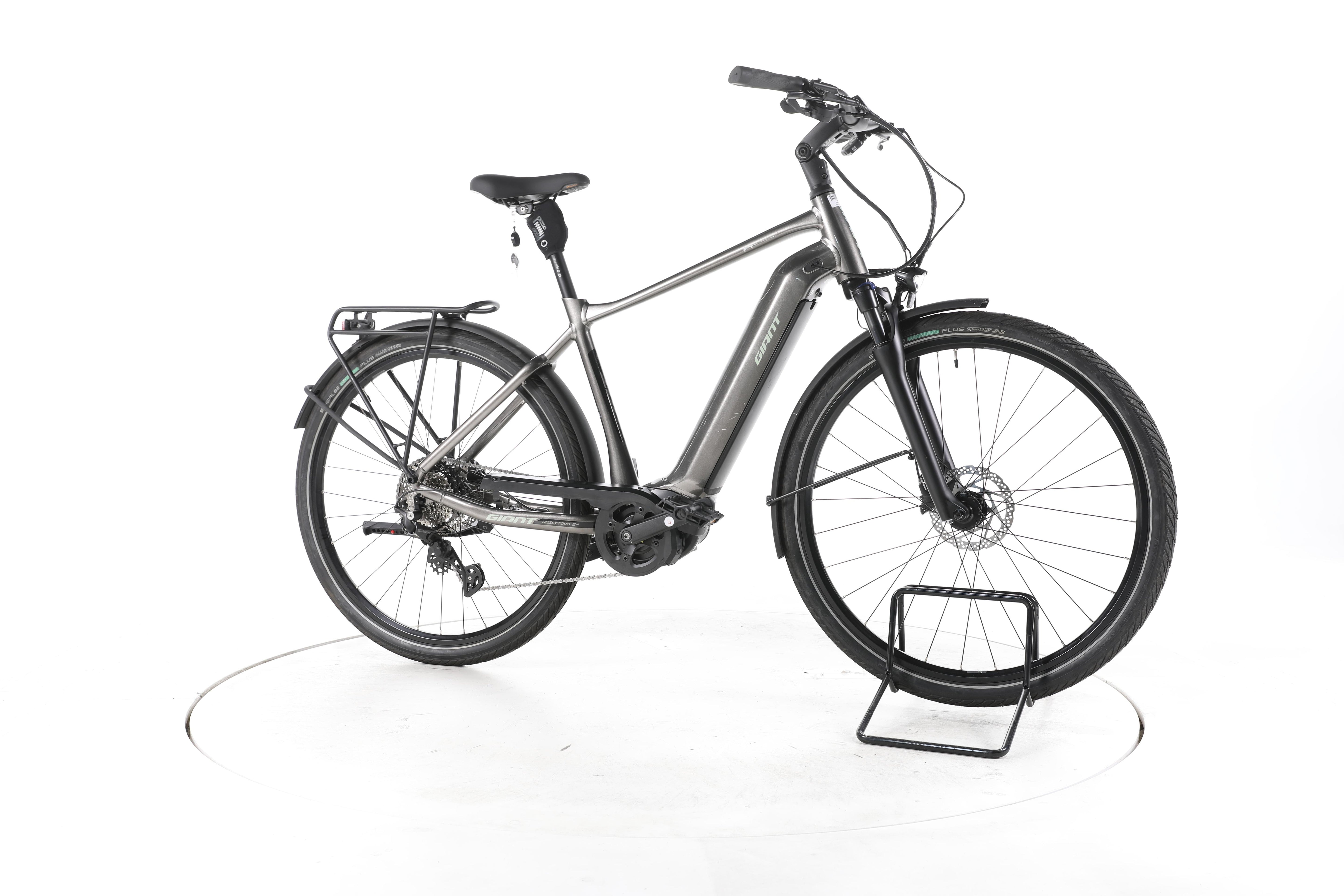 Giant Dailytour E+2 Trekking E-Bike - Image 2