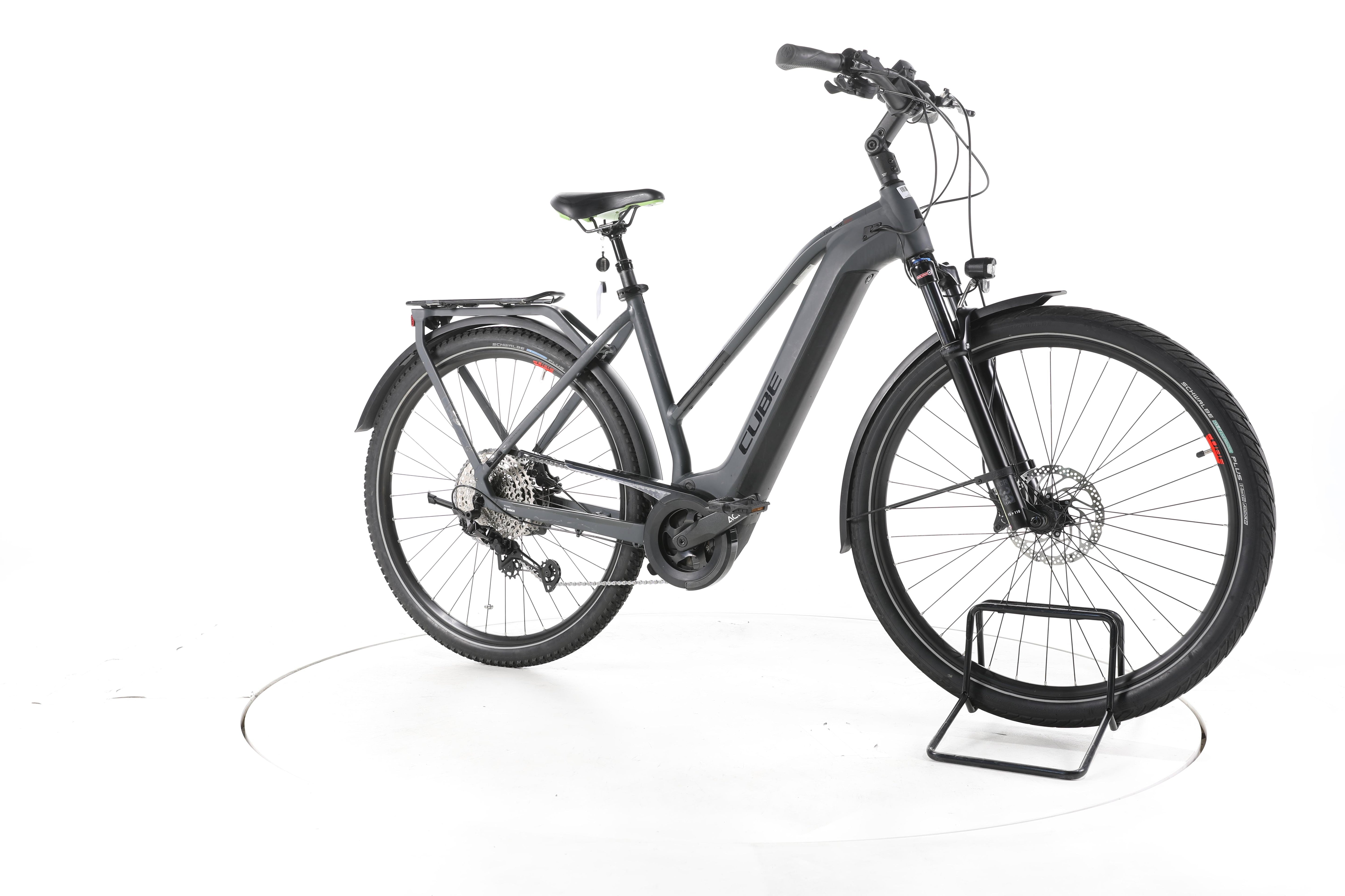 Cube Touring Hybrid EXC 625 Trekking E-Bike - Image 2