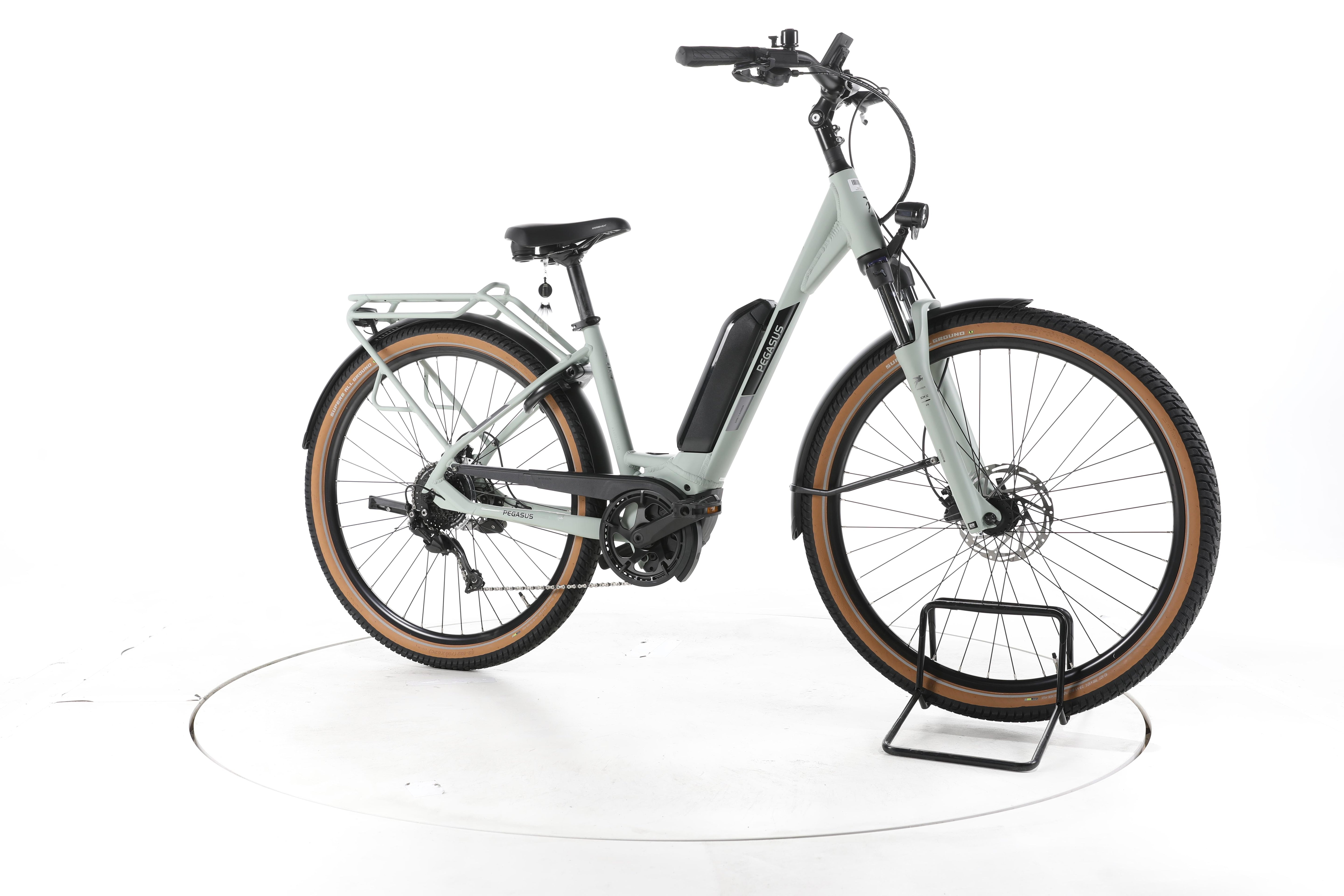 Pegasus Solero E9 Sport CX Trekking E-Bike Tiefeinsteiger - Image 2