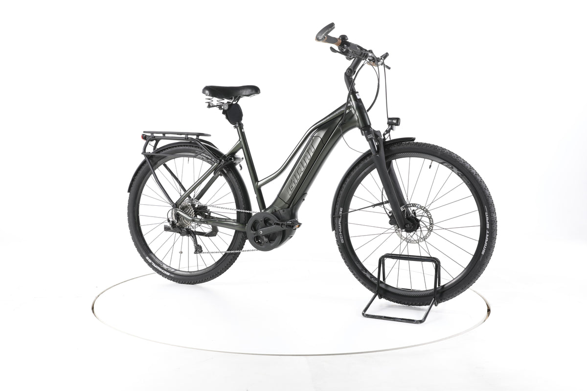 Giant Explore E+ 3 Trekking E-Bike - Image 2