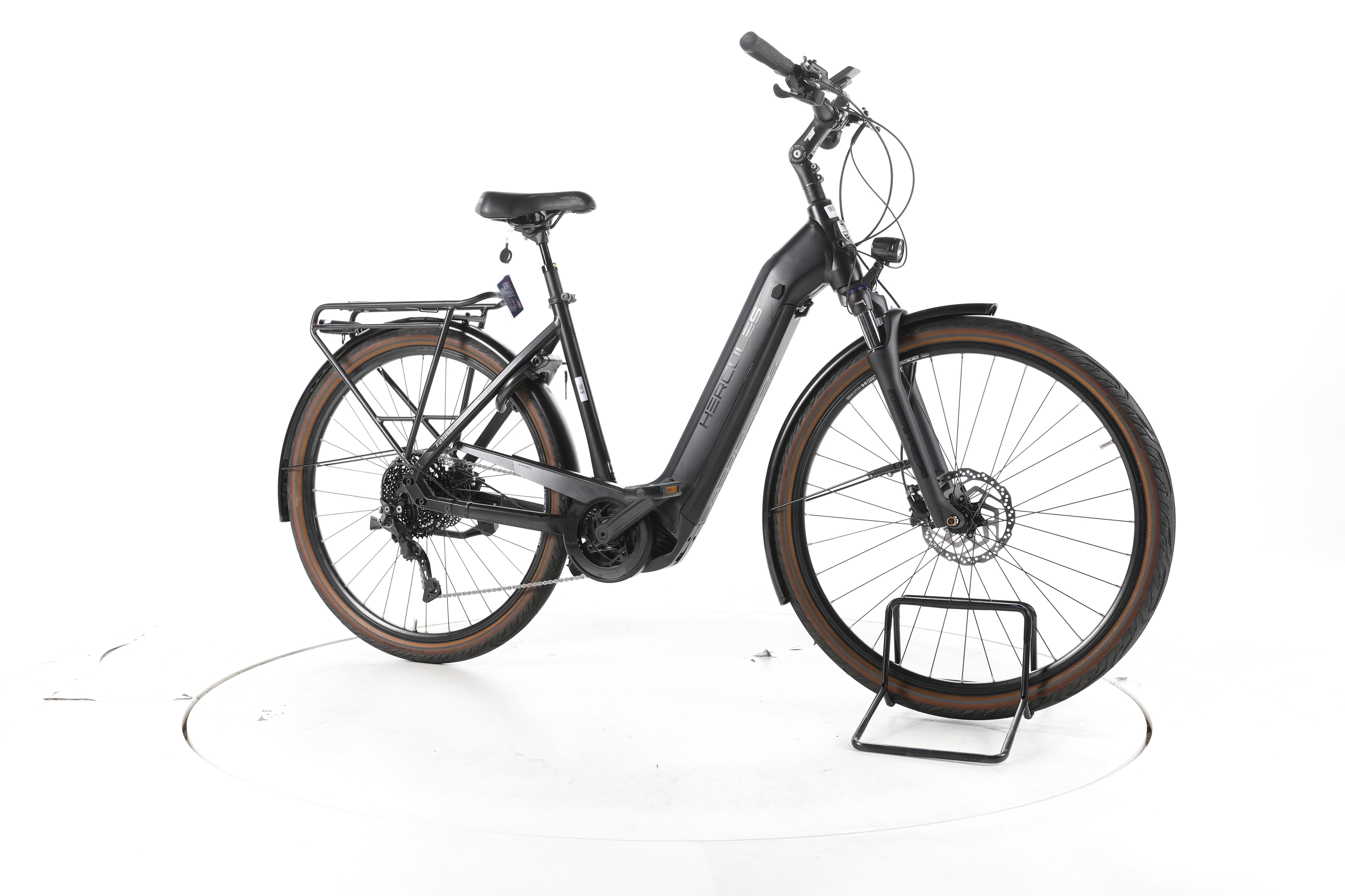 Hercules Futura Sport I-10 Trekking E-Bike Tiefeinsteiger 2024 - Image 2