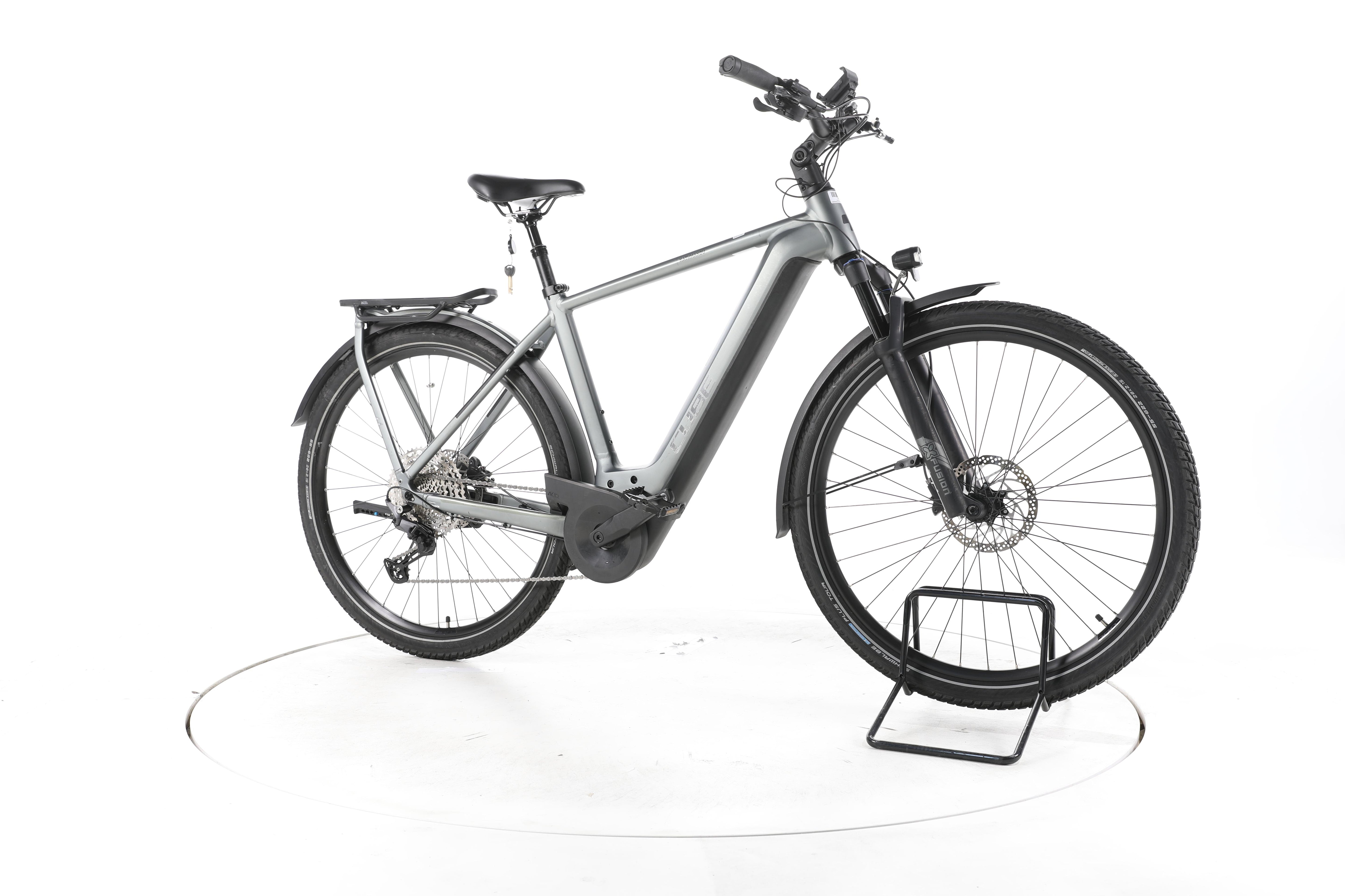 Cube Kathmandu Hybrid Pro Trekking E-Bike - Image 2