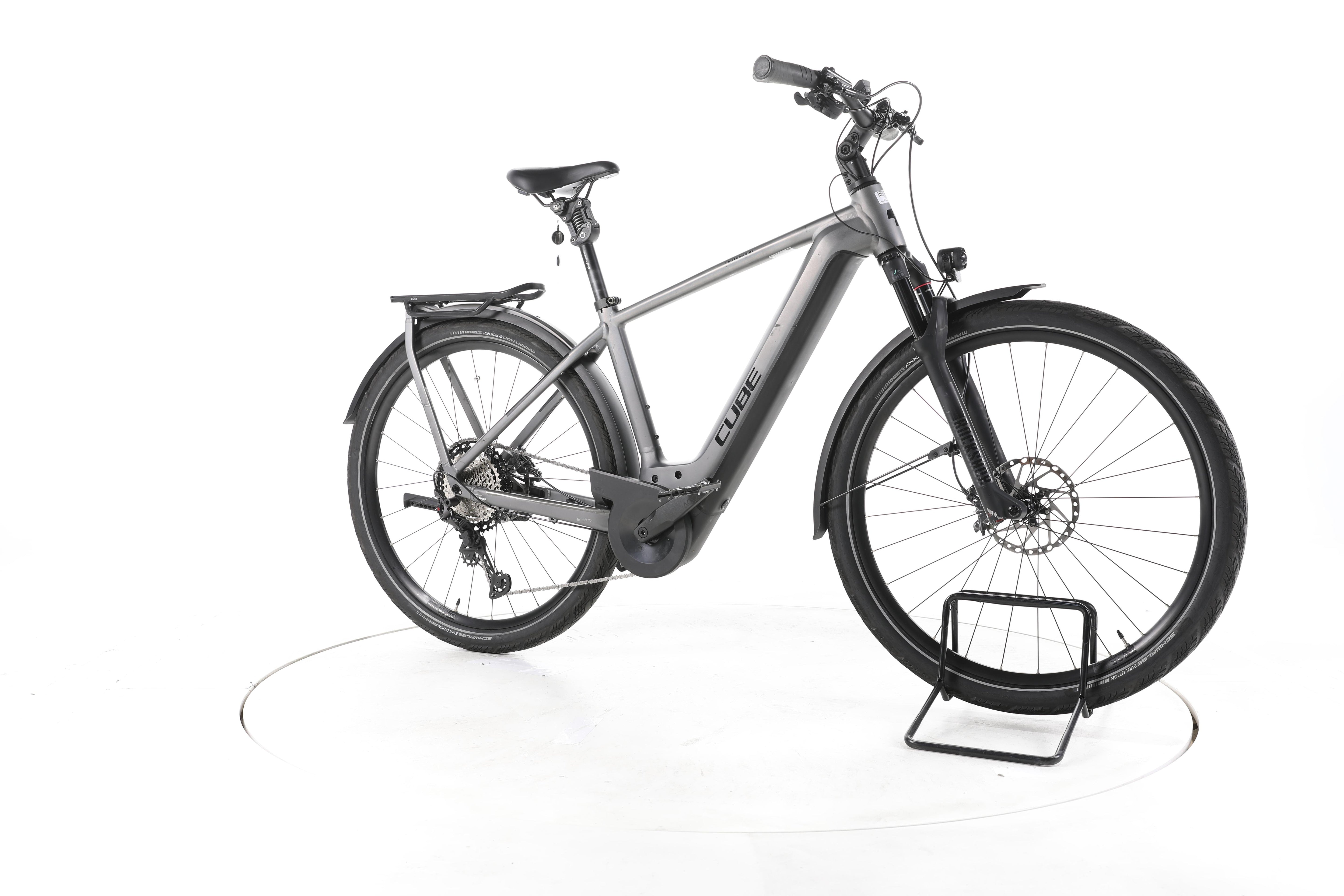 Cube Kathmandu Hybrid SLT Trekking E-Bike - Image 2