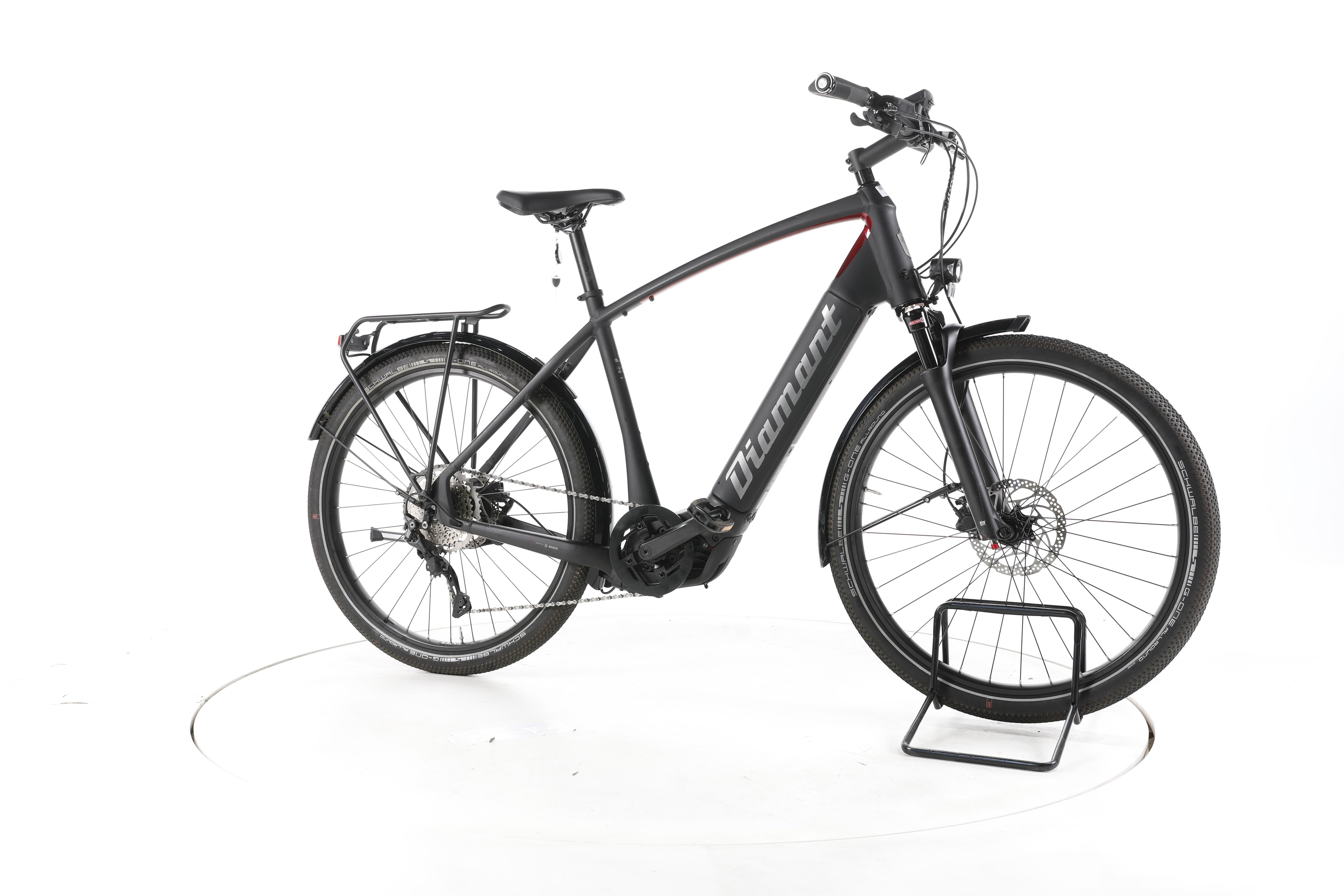 Diamant Zouma Deluxe+ Trekking E-Bike - Image 2