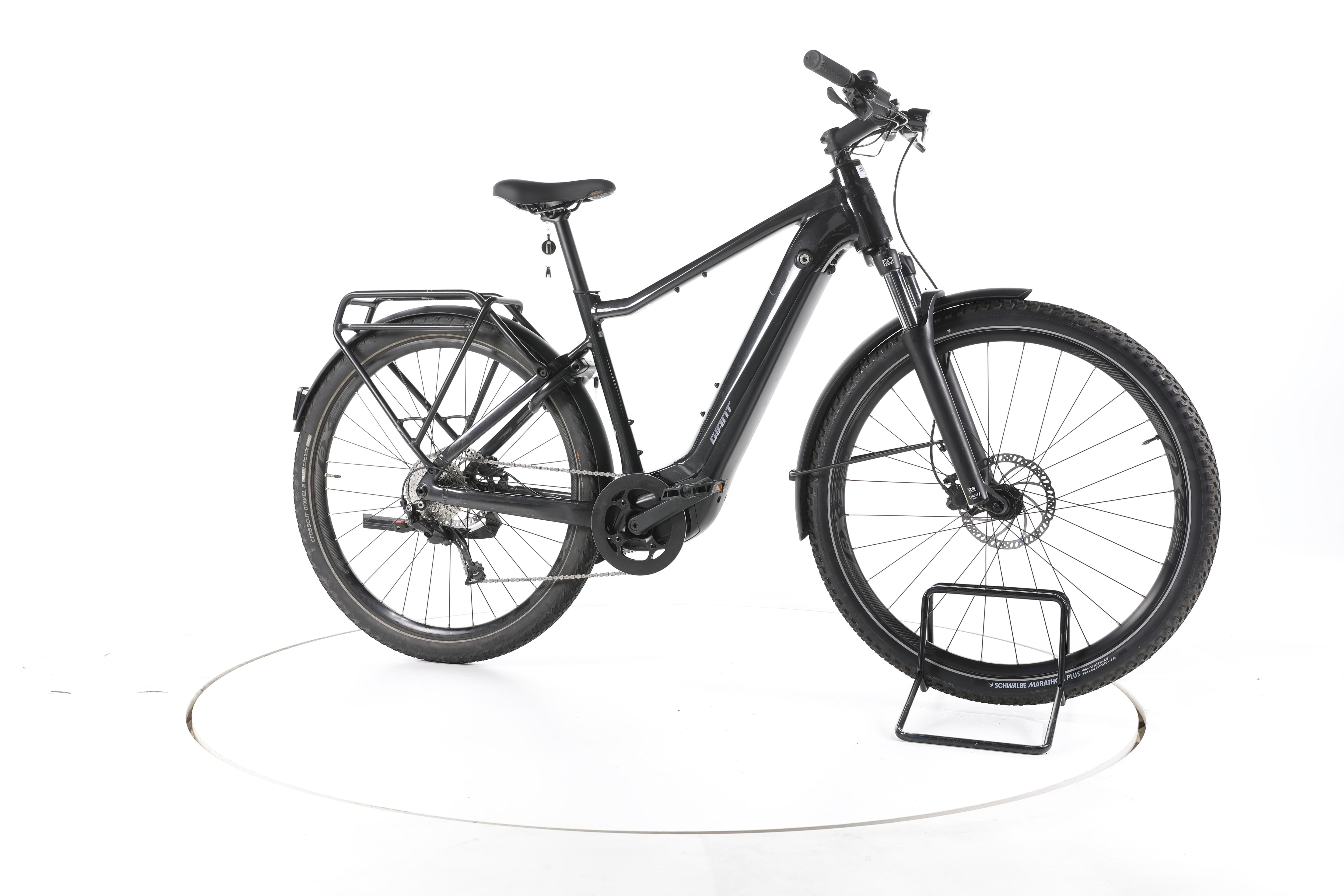 Giant Explore E+2 Trekking E-Bike - Image 2
