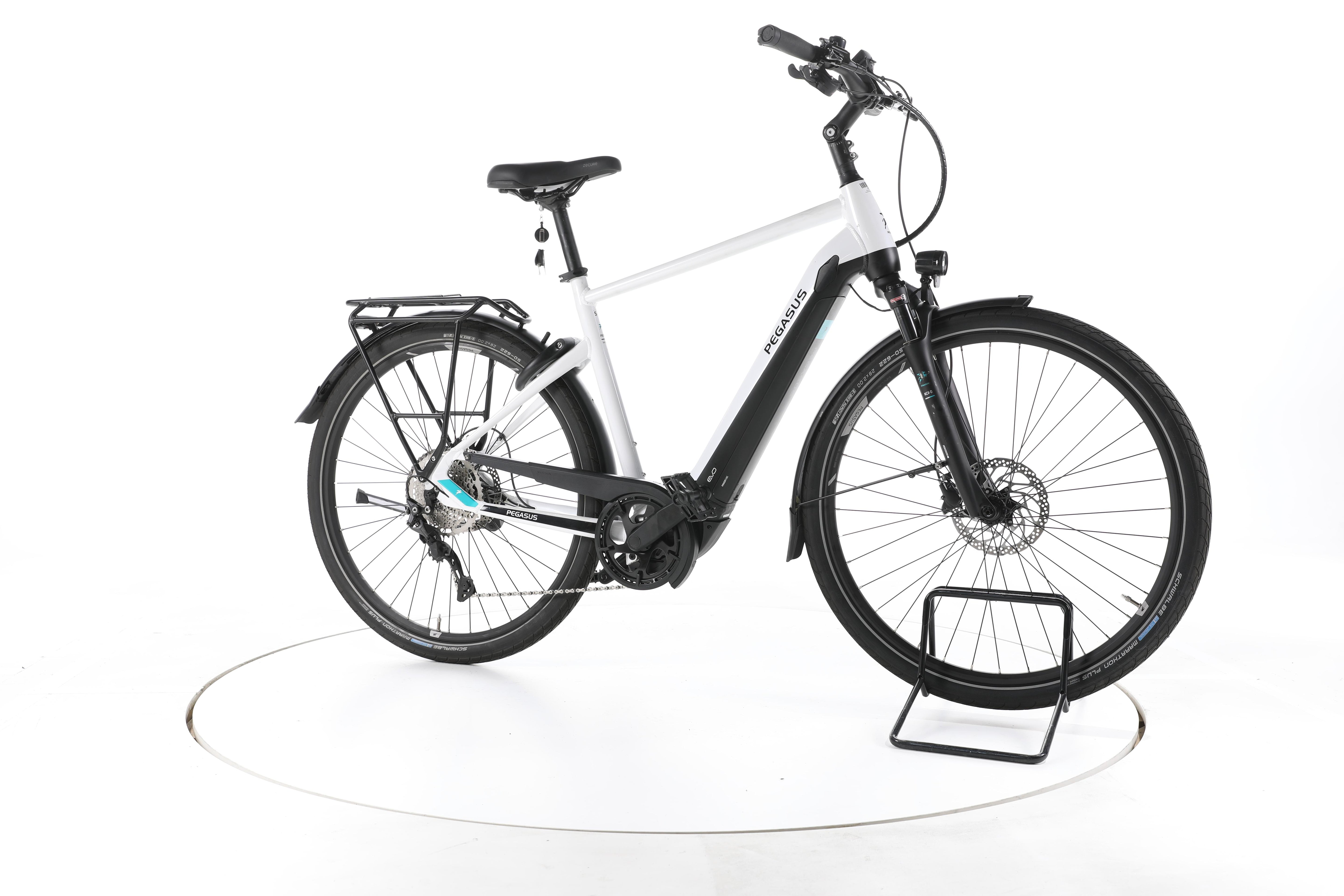 Pegasus Premio EVO Lite Trekking E-Bike - Image 2