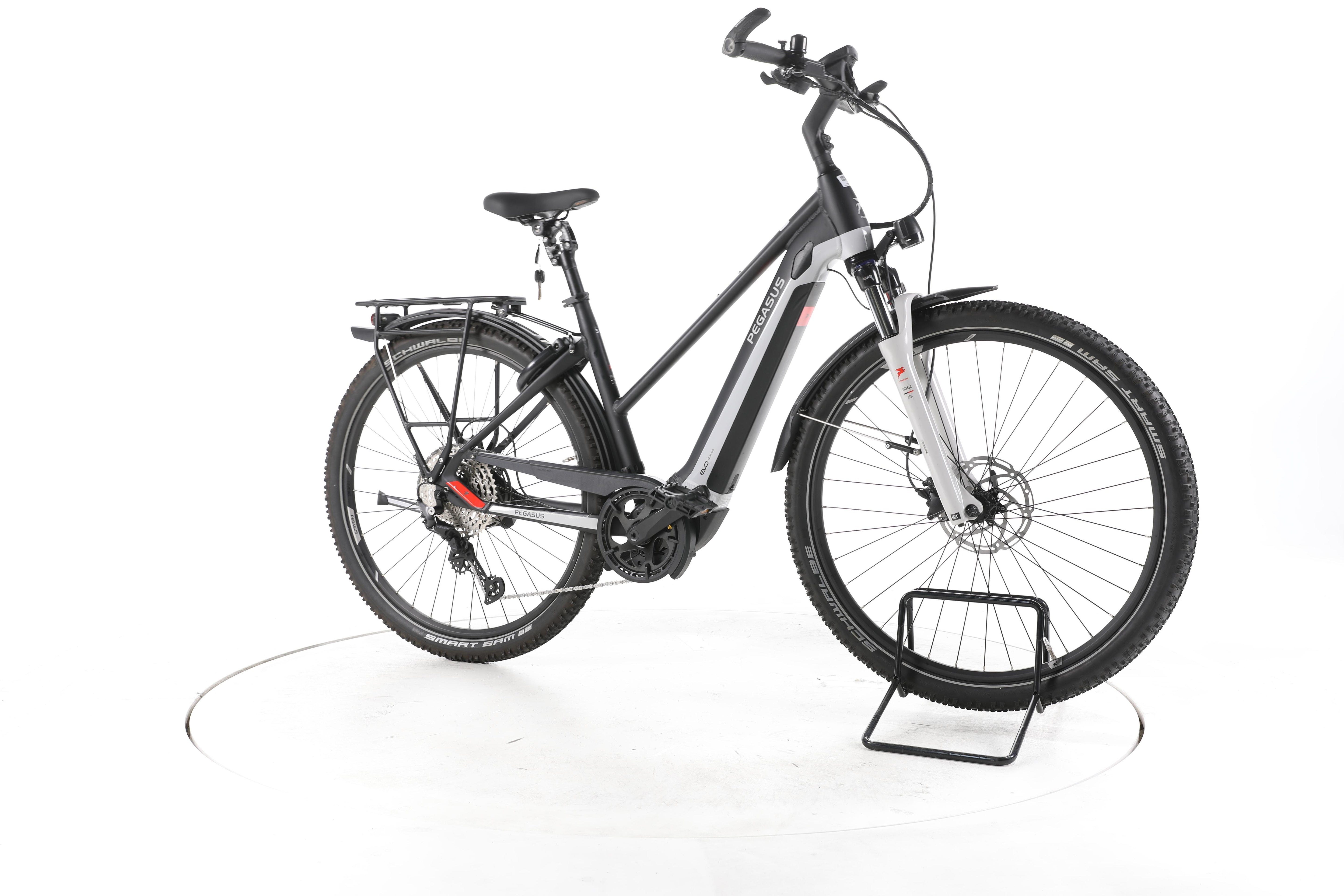 Pegasus Premio Evo 12 Lite Cross Trekking E-Bike - Image 2